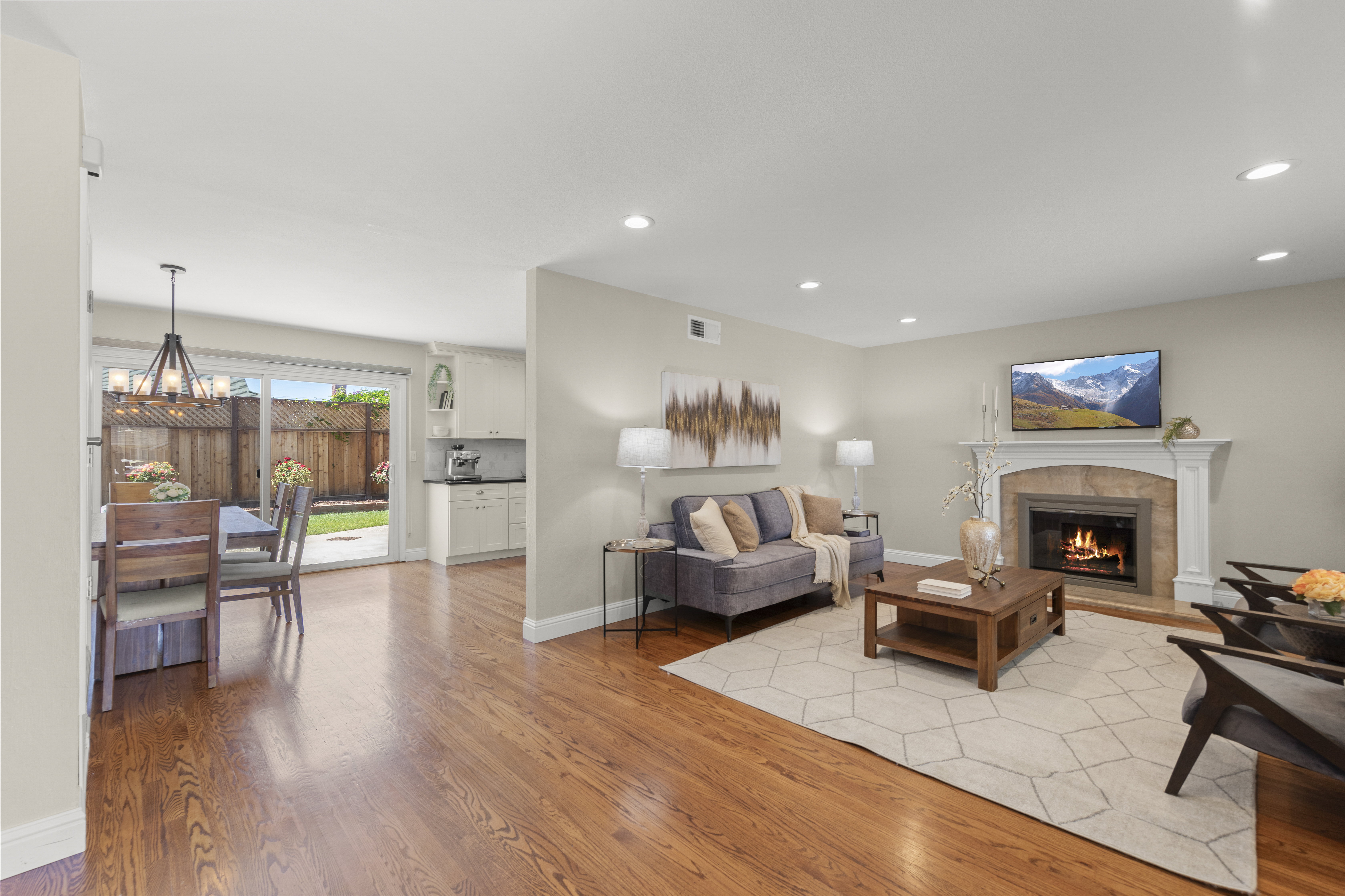  Beautifully Remodeled Cambrian Retreat - 物件實景