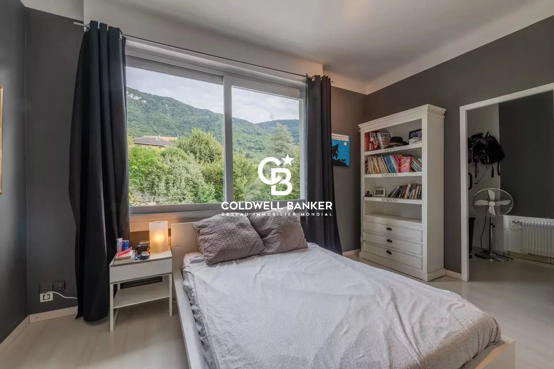 Collonges-sous-Salève, Auvergne-Rhône-Alpes, 74160, FR, 5 Bedrooms Bedrooms, ,10 BathroomsBathrooms,Residential,For Sale,1994633