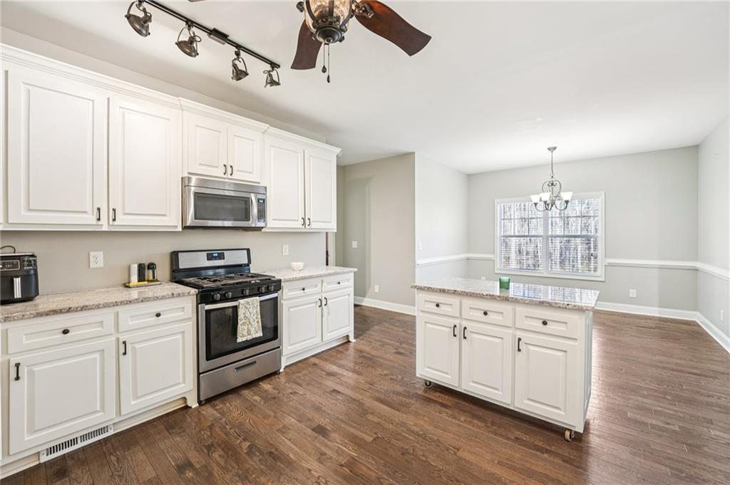 Cumming, Georgia, 30028, United States, 4 Bedrooms Bedrooms, ,3 BathroomsBathrooms,Residential,For Sale,2028381