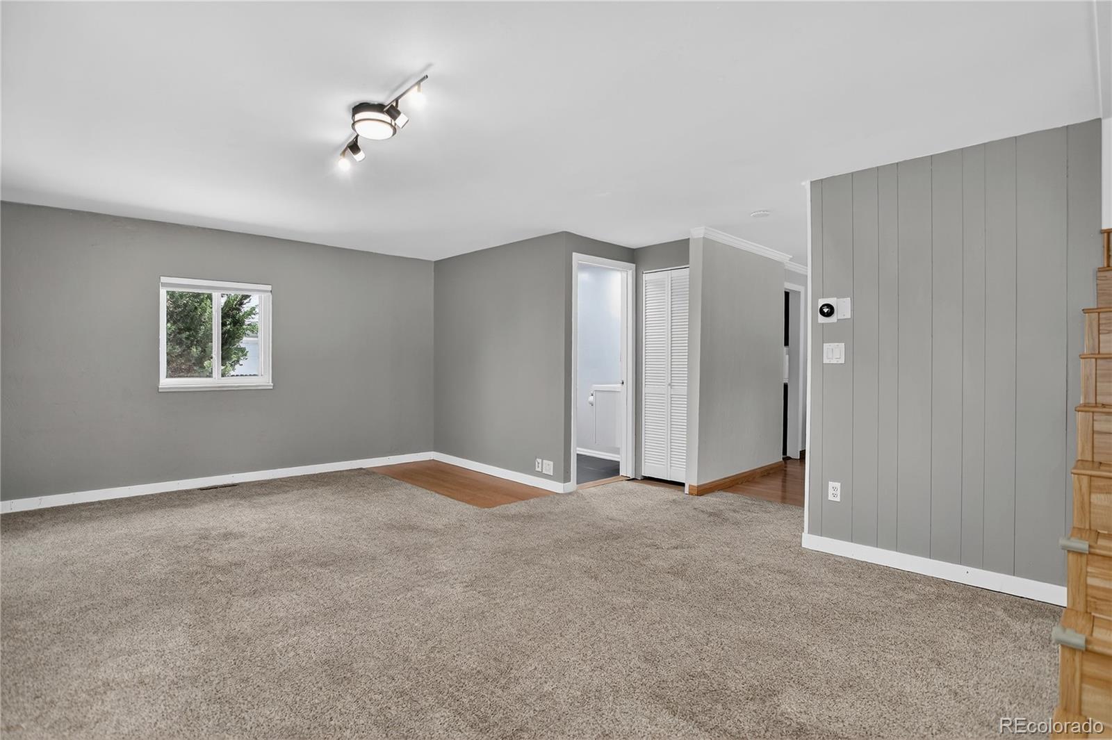 Englewood, Colorado, 80110, United States, 3 Bedrooms Bedrooms, ,2 BathroomsBathrooms,Residential,For Sale,1918074