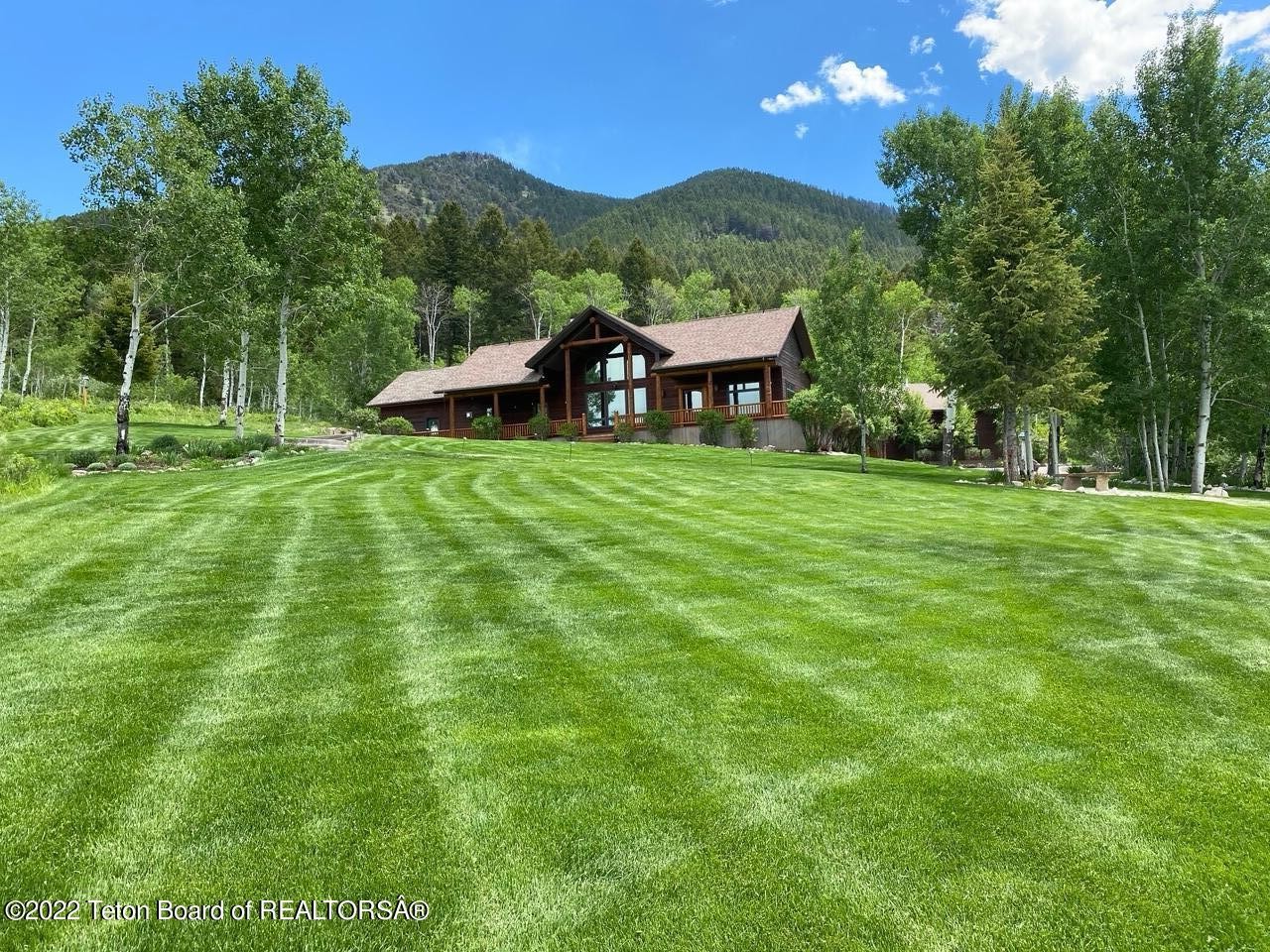 501 KEYSTONE Trail, Etna, Wyoming, 83118, United States, 5 Bedrooms Bedrooms, ,4 BathroomsBathrooms,Residential,For Sale,501 KEYSTONE Trail,1517312