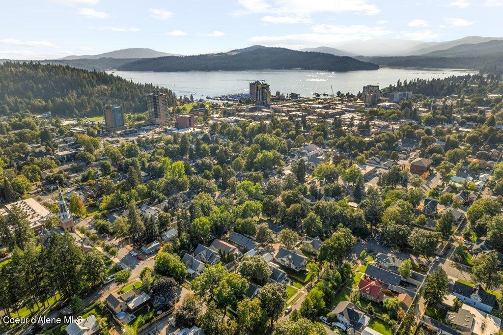 Coeur d'Alene, Idaho, 83814, United States, ,Residential,For Sale,1979511