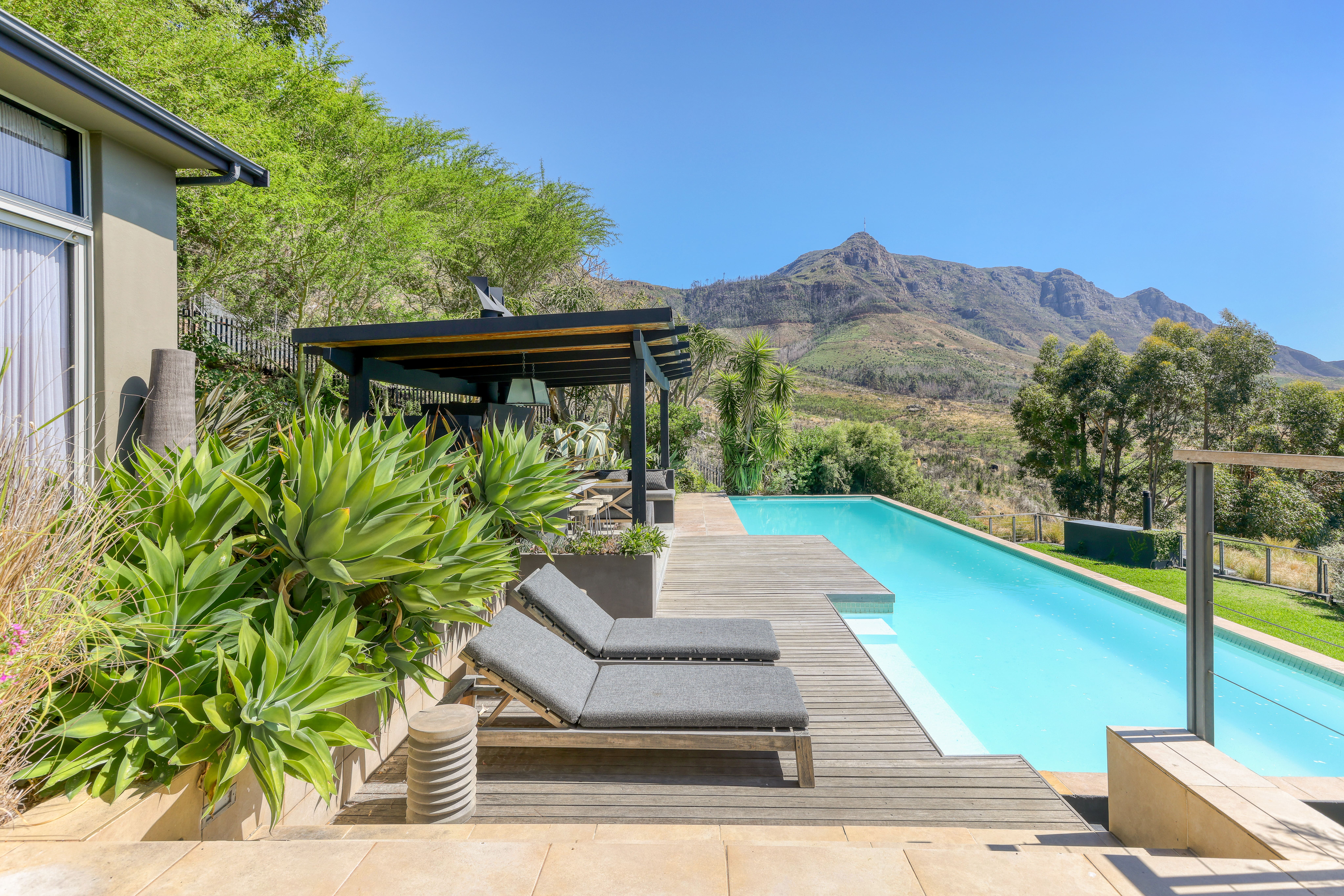  An Oasis of Calm & Reflection - 物件實景