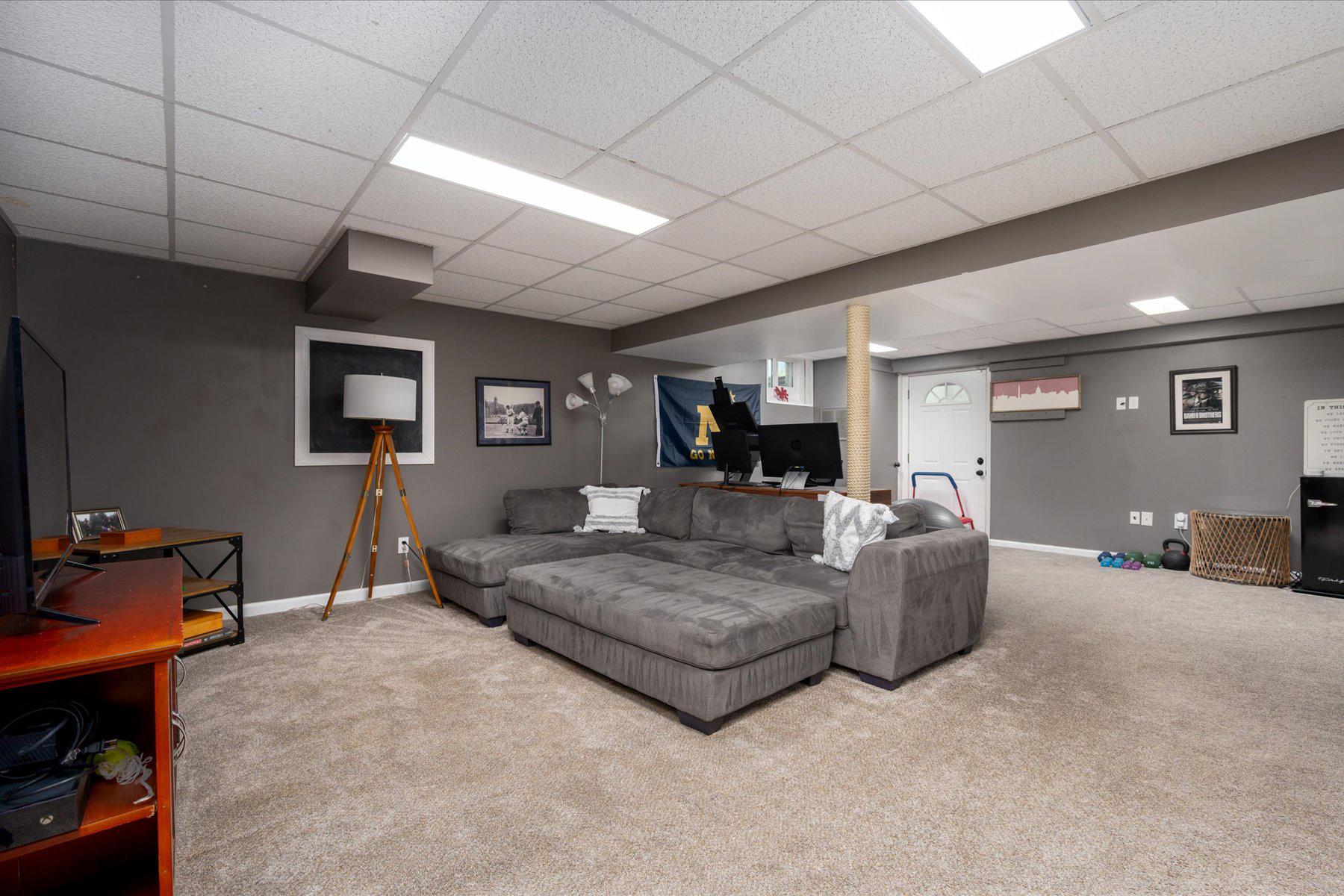  12 Willow Spring Drive, Edgewater, MD, 21037 - 物件實景