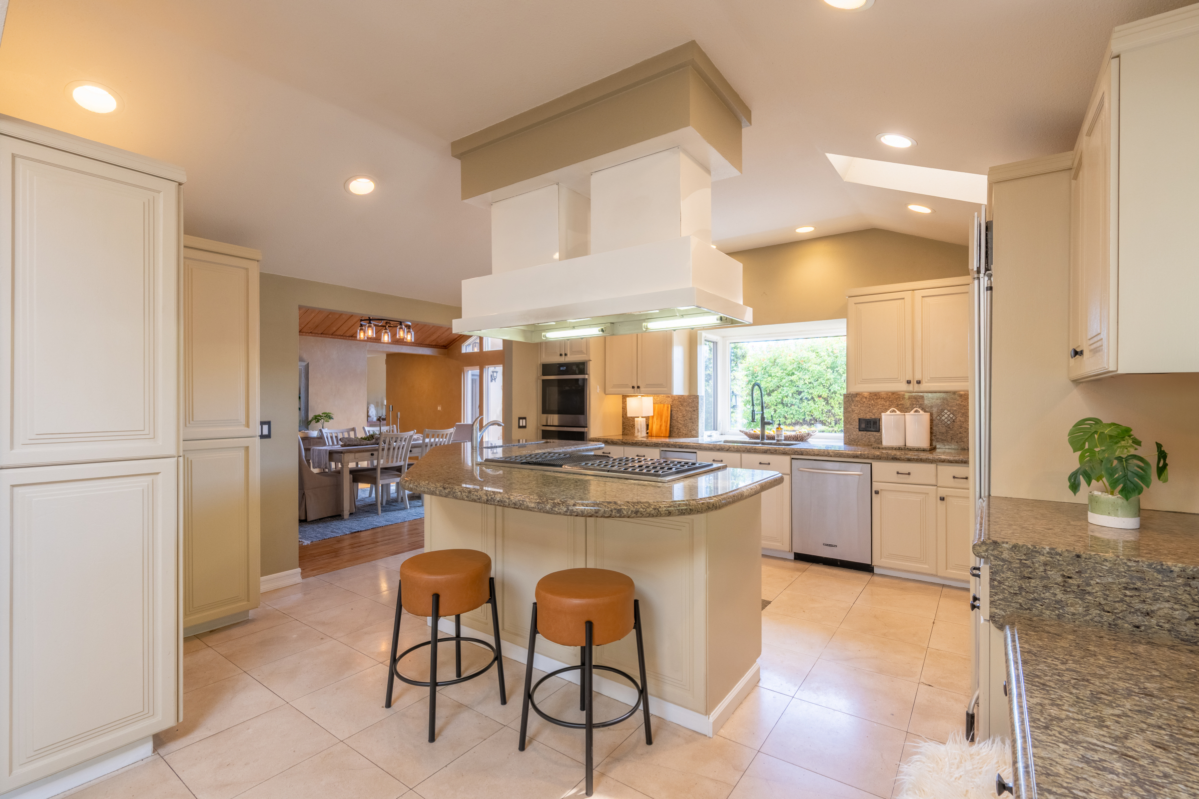  25983 High Terrace Lane, Salinas - 物件實景