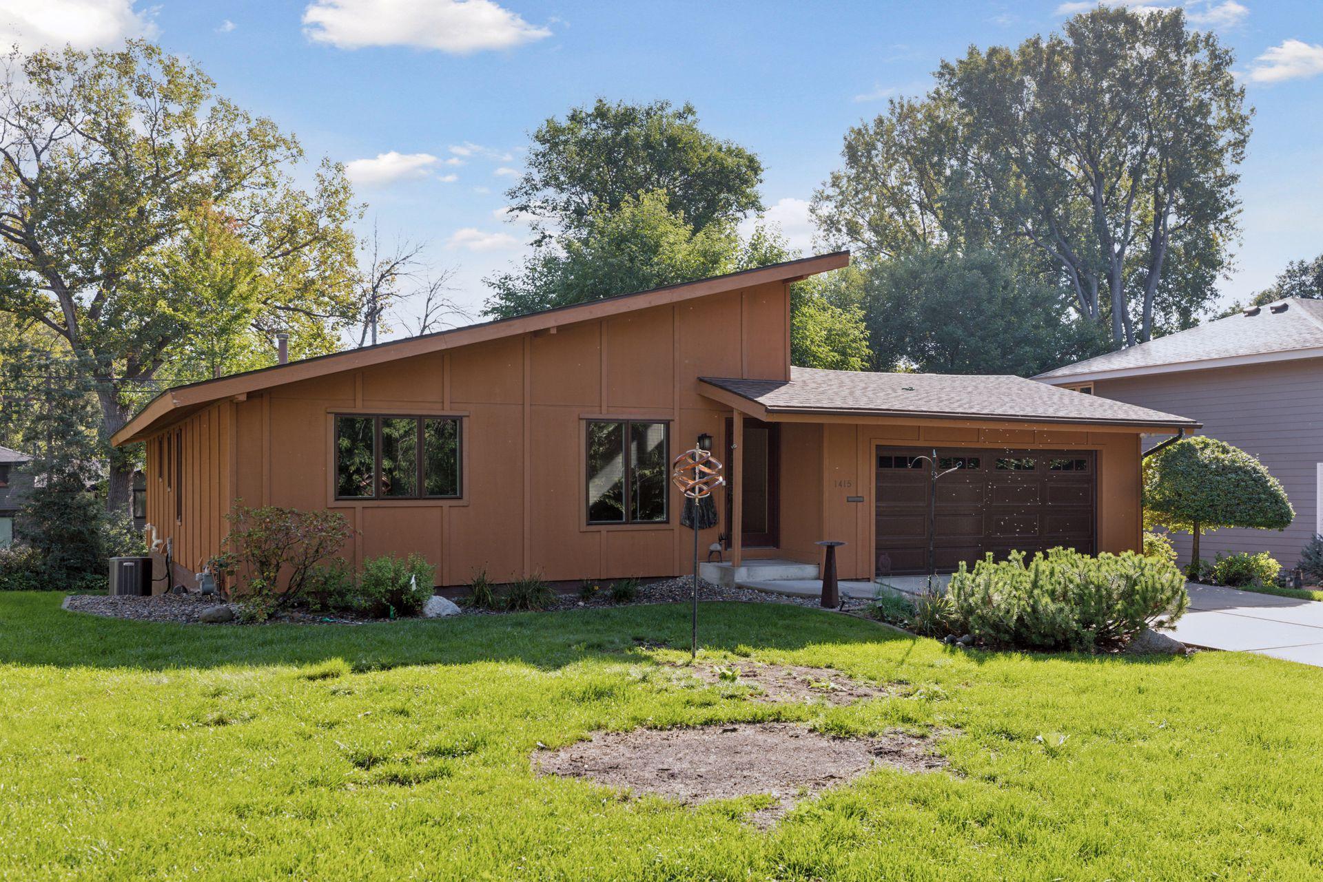 Golden Valley, Minnesota, 55416, United States, 2 Bedrooms Bedrooms, ,Residential,For Sale,1970516