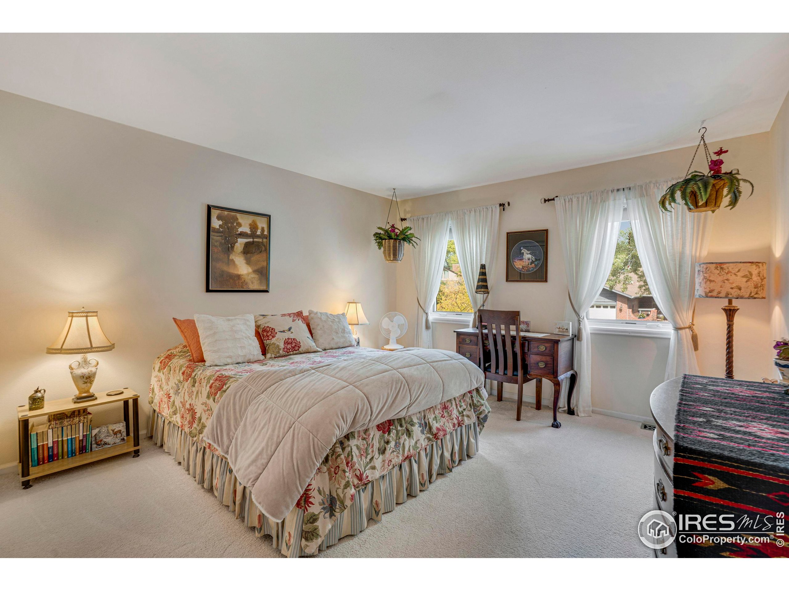 Boulder, Colorado, 80301, United States, 2 Bedrooms Bedrooms, ,2 BathroomsBathrooms,Residential,For Sale,1942273
