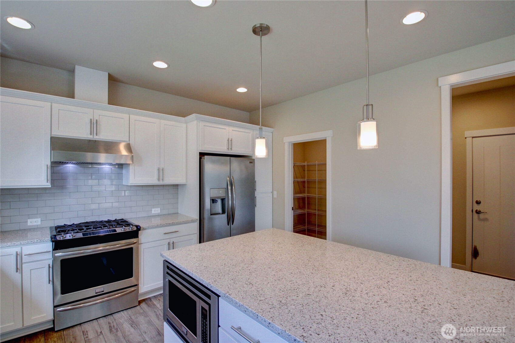 Burlington, Washington, 98233, United States, 3 Bedrooms Bedrooms, ,3 BathroomsBathrooms,Residential,For Sale,1922030