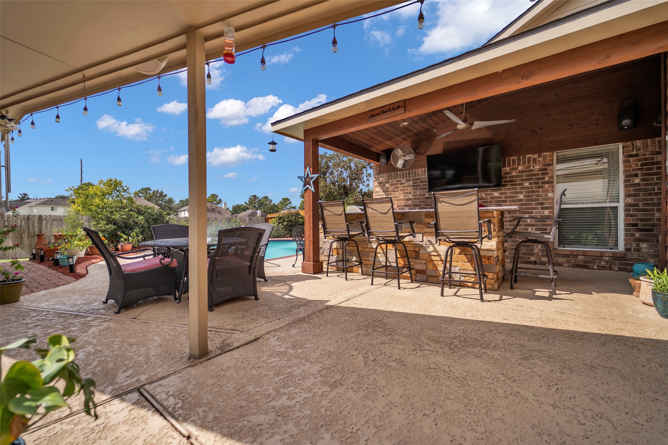 Katy, Texas, 77494, United States, 5 Bedrooms Bedrooms, ,4 BathroomsBathrooms,Residential,For Sale,1971356