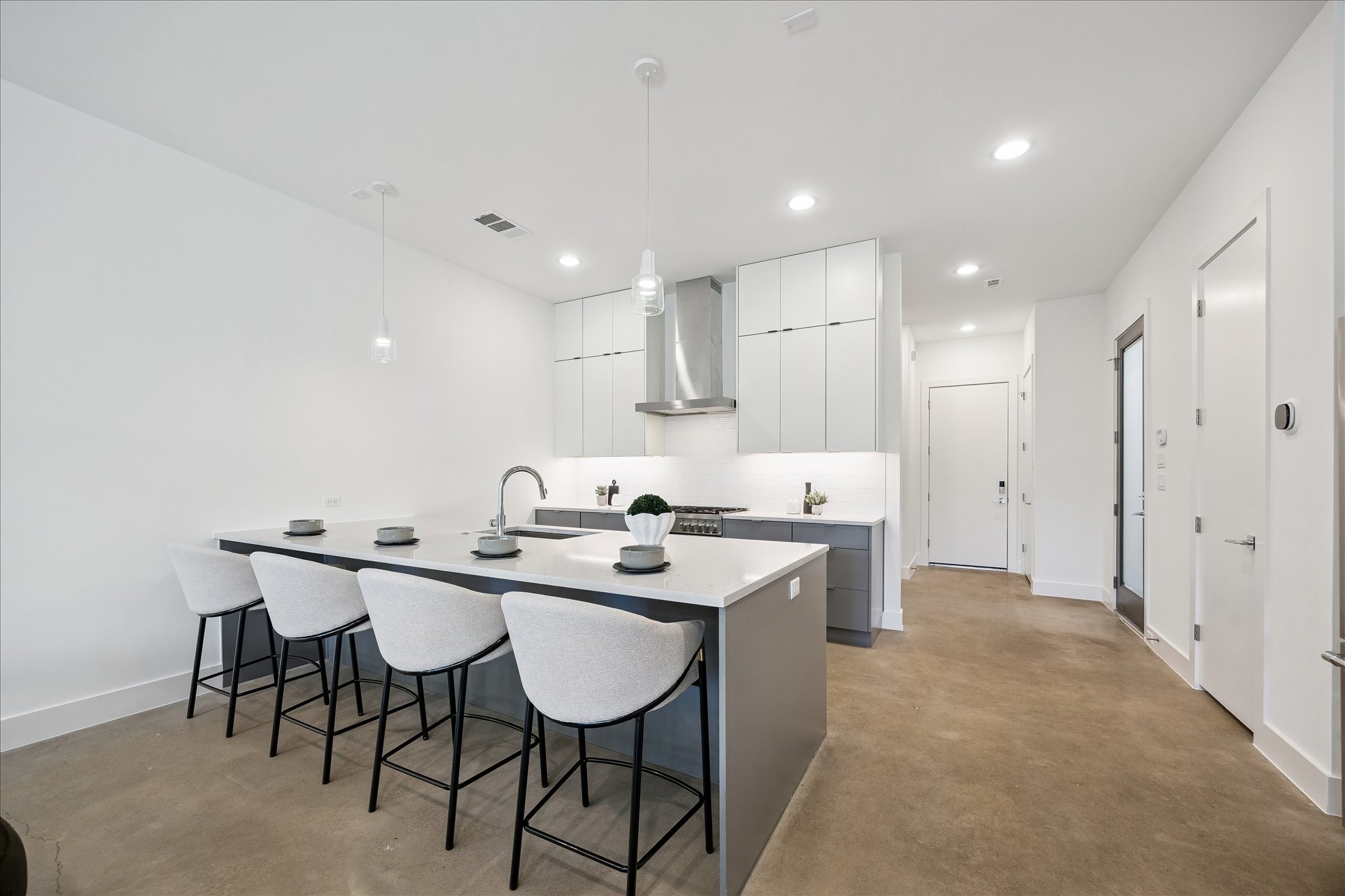  2147 Harold Street - 物件實景