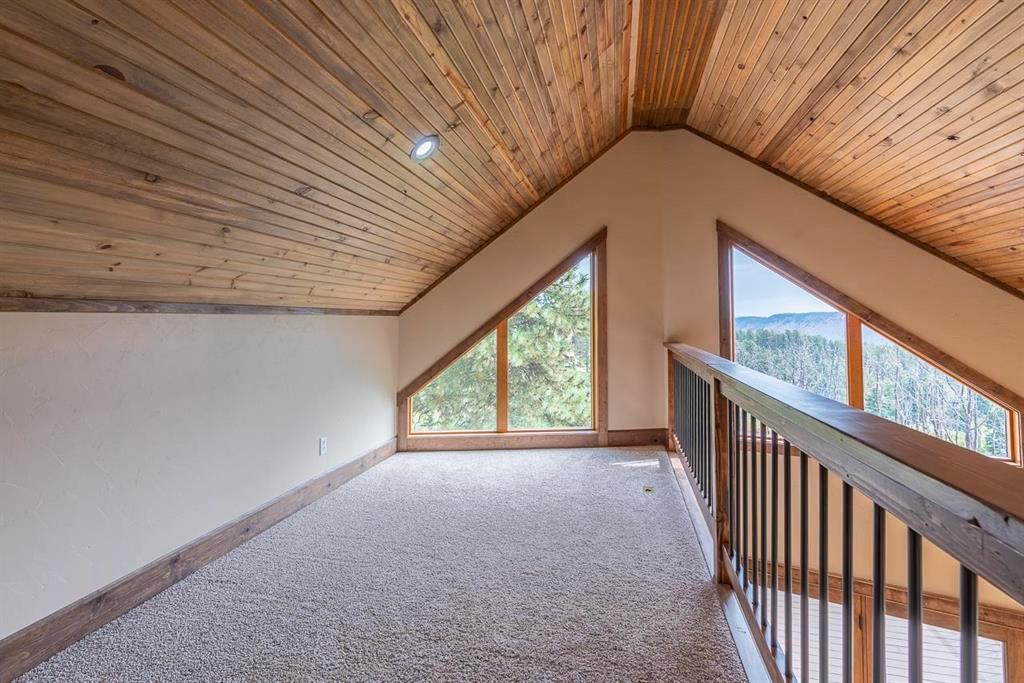 Durango, Colorado, 81301, United States, 3 Bedrooms Bedrooms, ,4 BathroomsBathrooms,Residential,For Sale,1787278