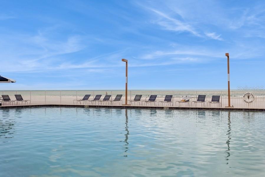 Redington Shores, Florida, 33708, United States, 2 Bedrooms Bedrooms, ,2 BathroomsBathrooms,Residential,For Sale,1838596