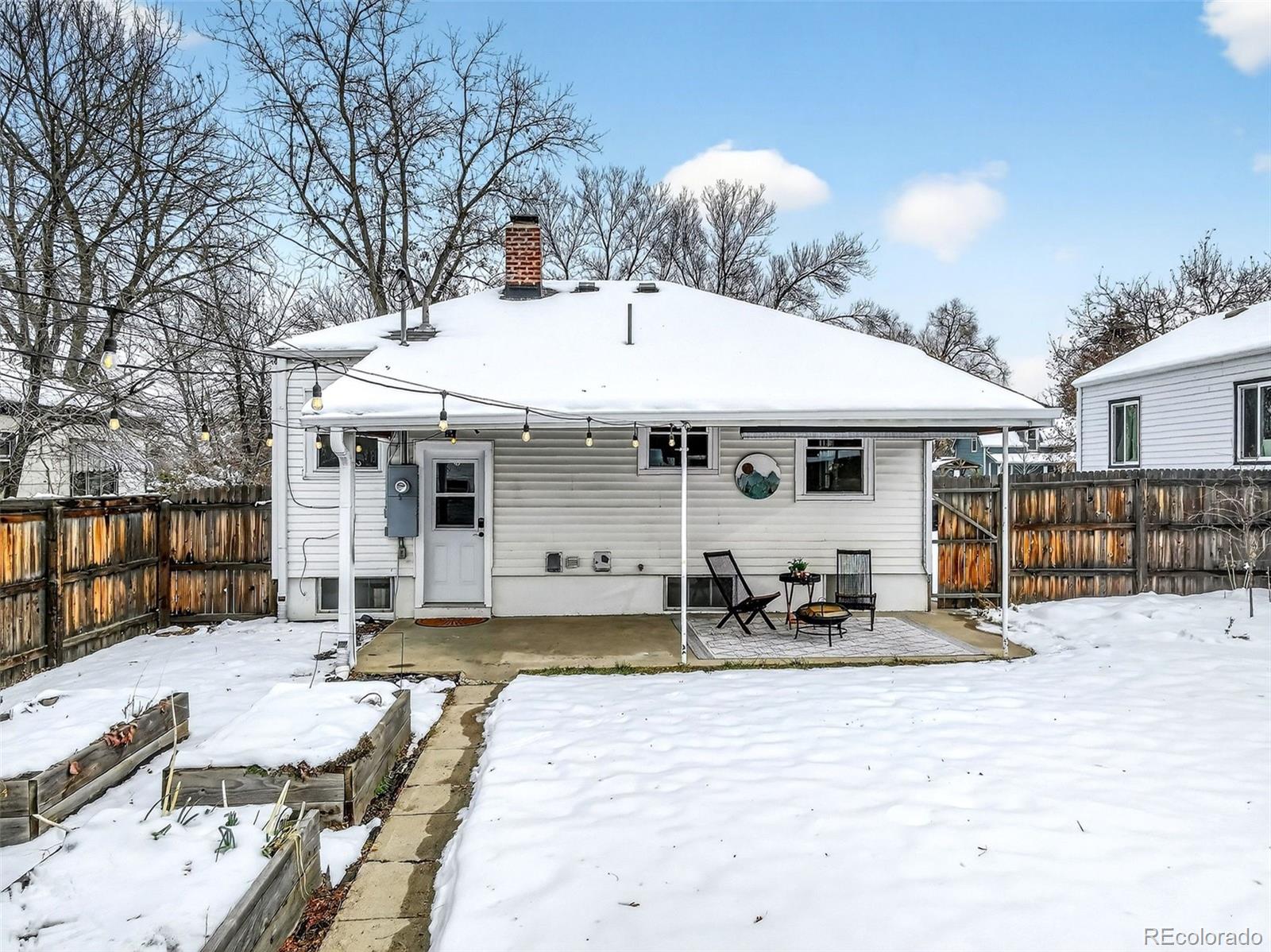 Denver, Colorado, 80212, United States, 2 Bedrooms Bedrooms, ,2 BathroomsBathrooms,Residential,For Sale,2003423