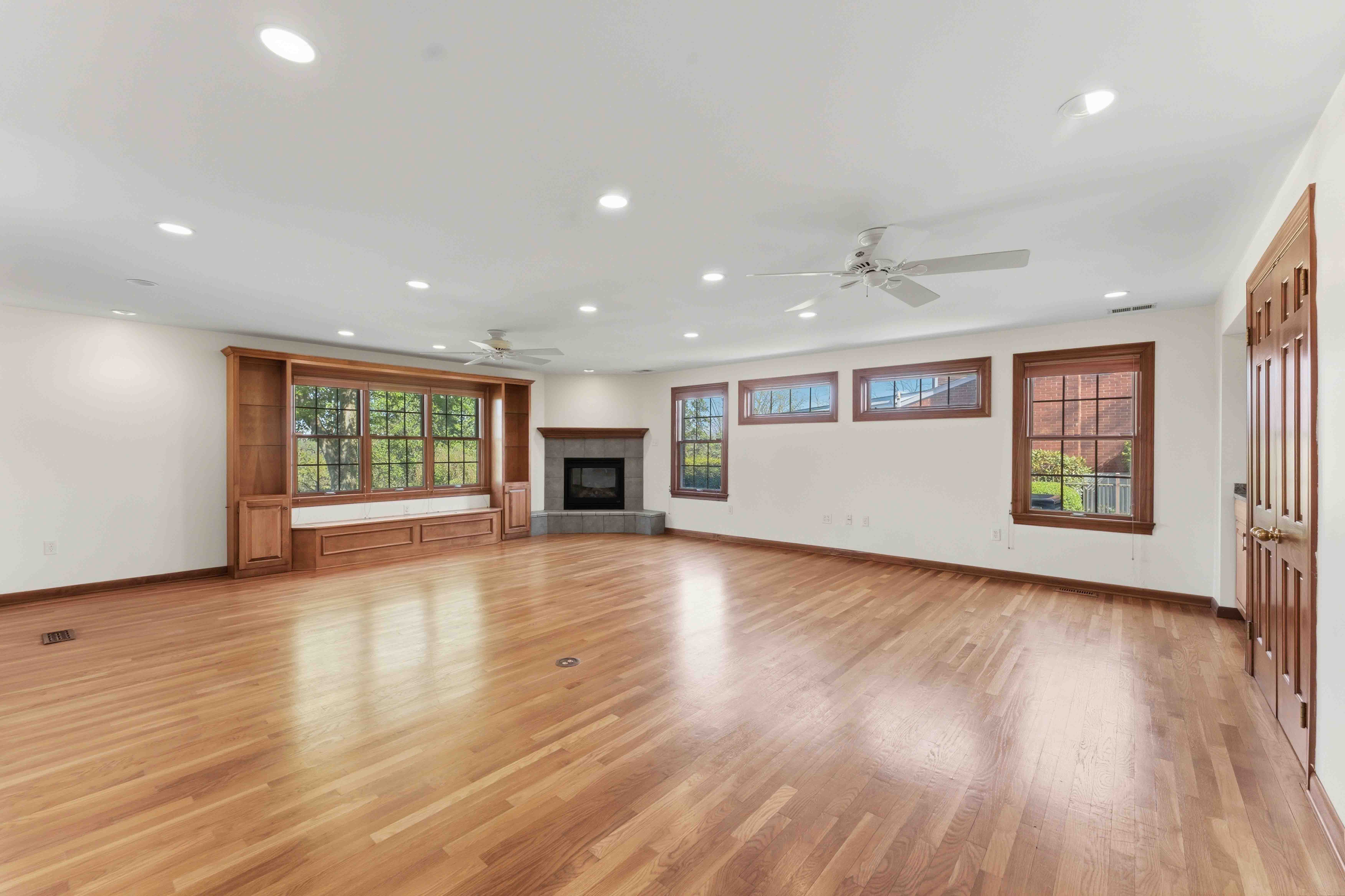  122 Tynewood Drive, Turtle Creek, PA 15145 - 物件實景