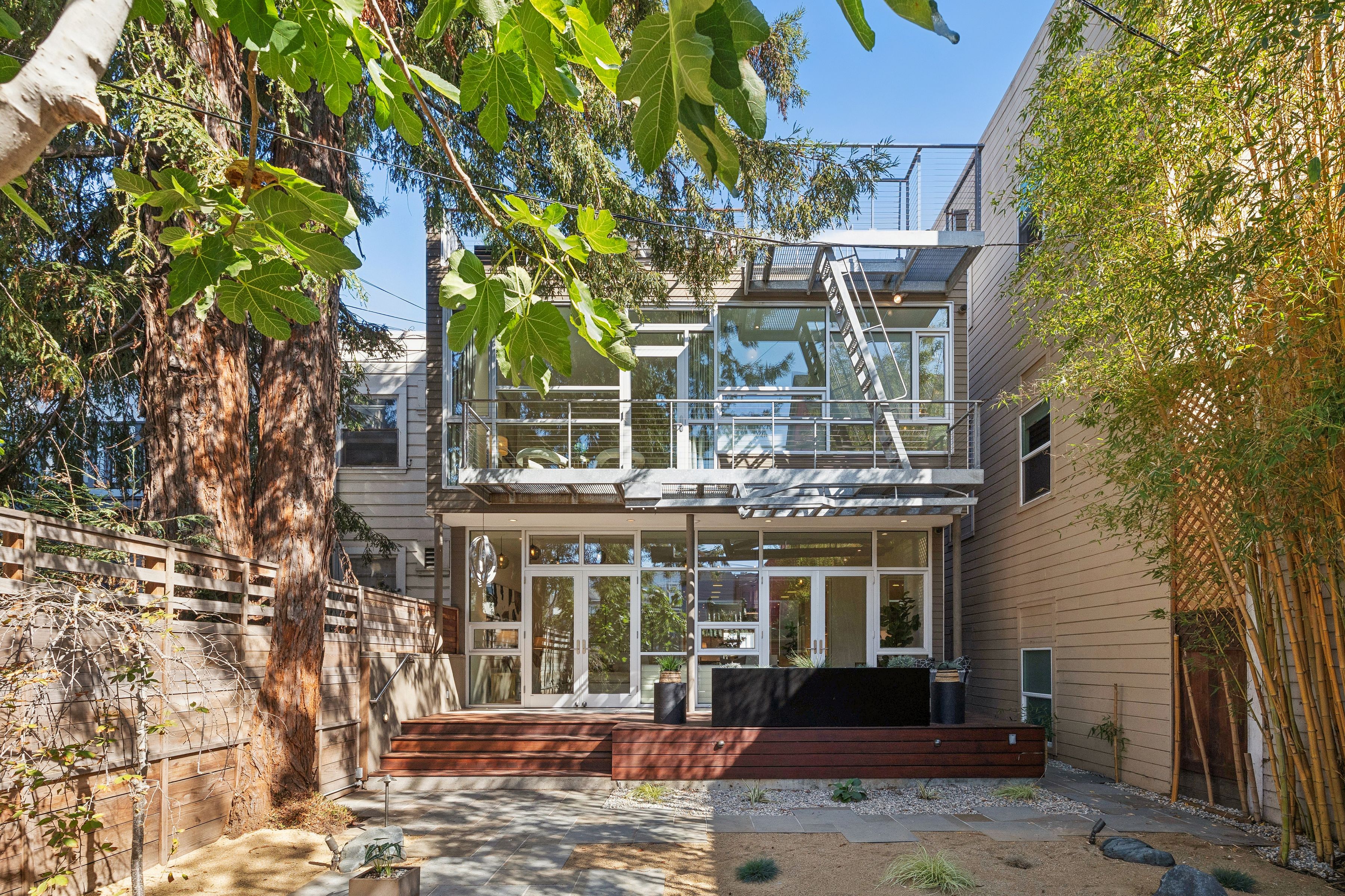  1076 South Van Ness Avenue - 物件實景