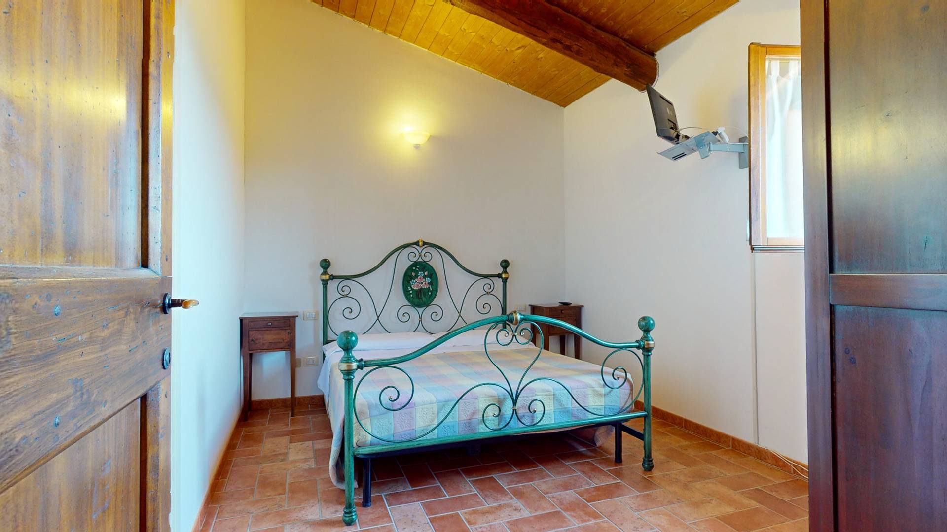 Gubbio, Perugia, 06024, IT, 10 Bedrooms Bedrooms, ,6 BathroomsBathrooms,Residential,For Sale,1760747