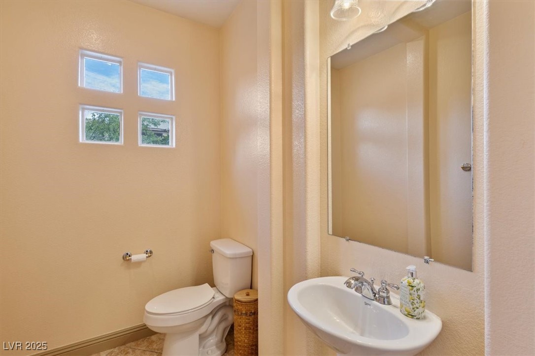 Las Vegas, Nevada, 89148, United States, 3 Bedrooms Bedrooms, ,2 BathroomsBathrooms,Residential,For Sale,1941035