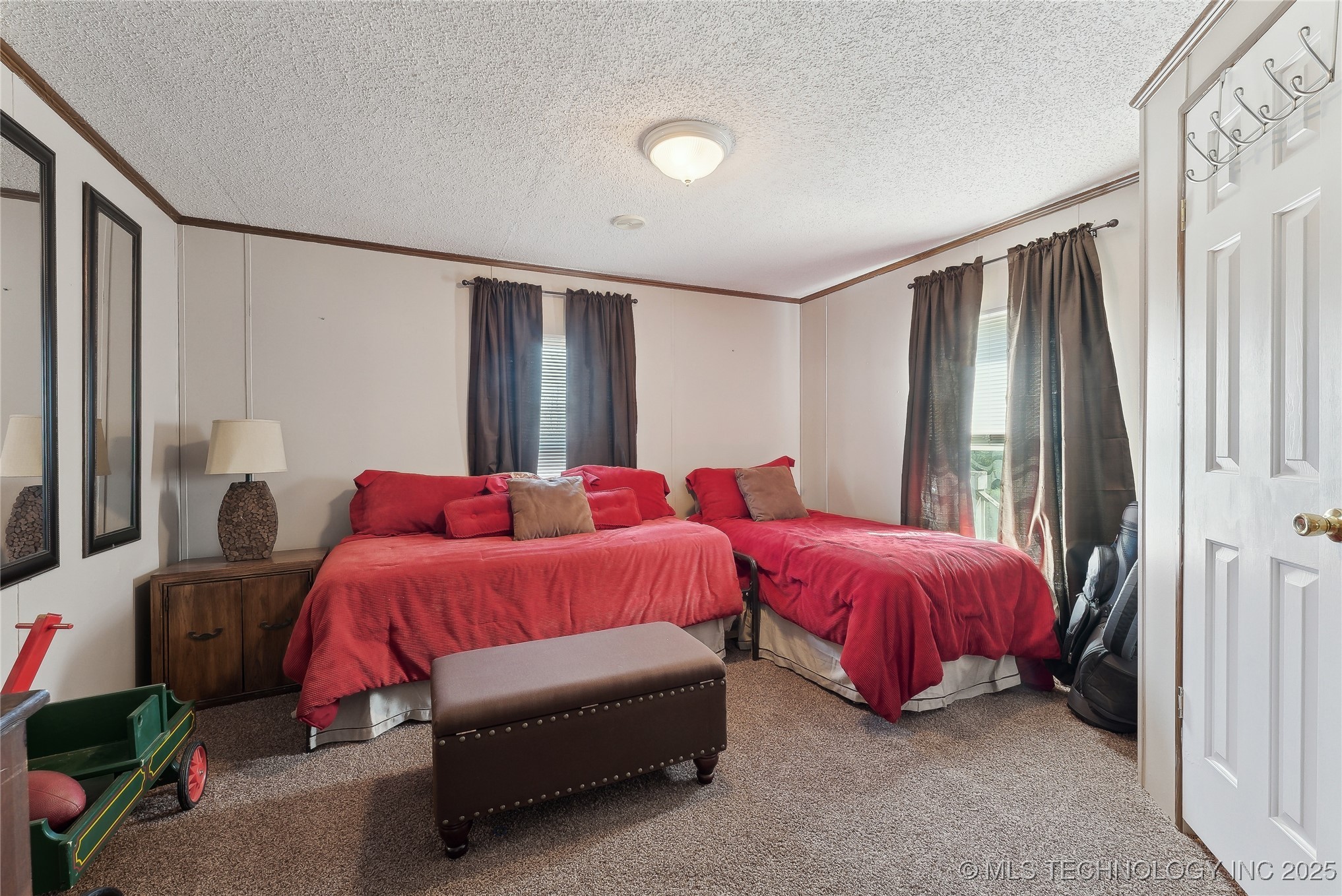 Cookson, Oklahoma, 74427, United States, 6 Bedrooms Bedrooms, ,6 BathroomsBathrooms,Residential,For Sale,1751718