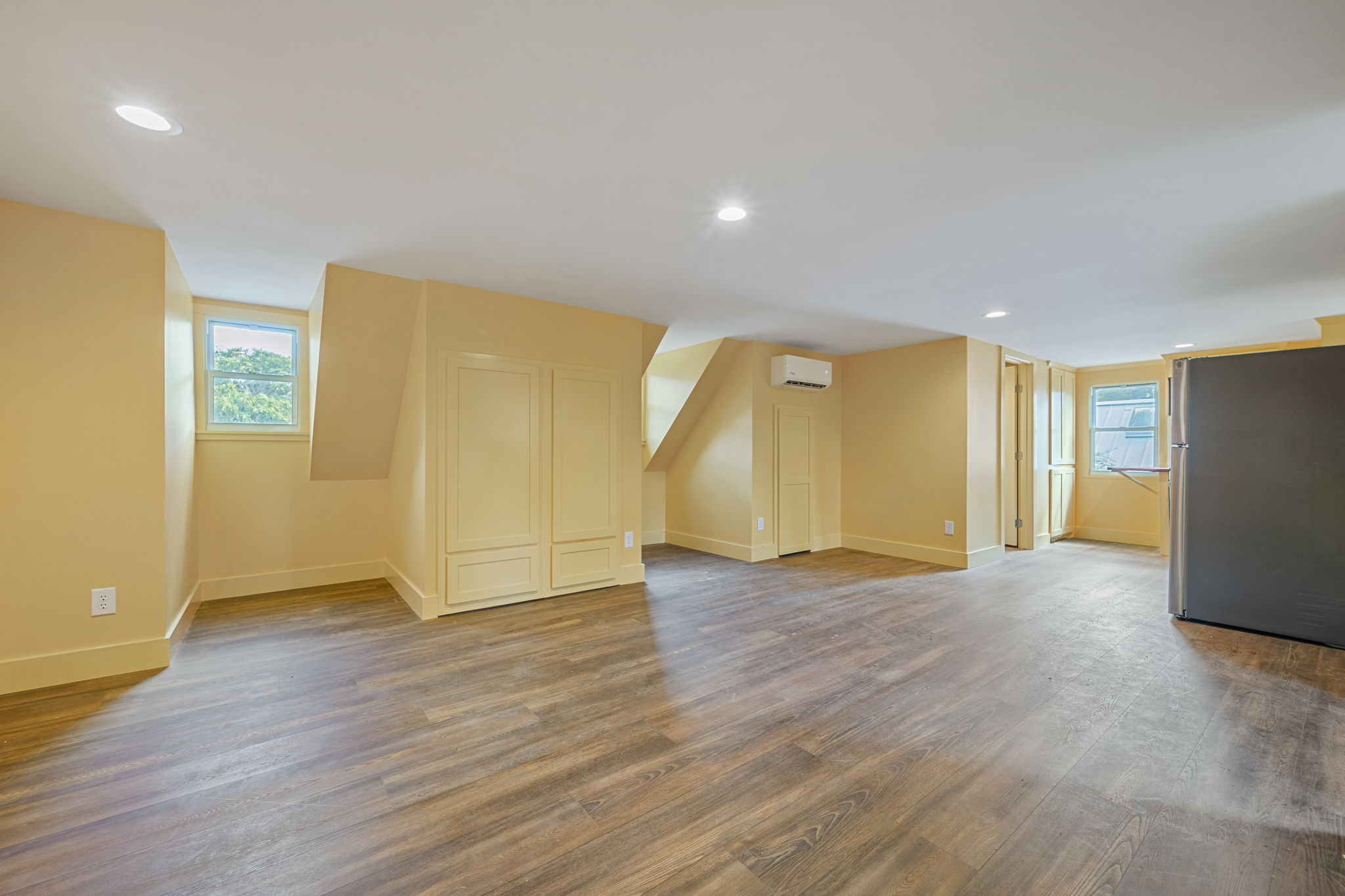 San Marcos, Texas, 78666, United States, 3 Bedrooms Bedrooms, ,4 BathroomsBathrooms,Residential,For Sale,1981922