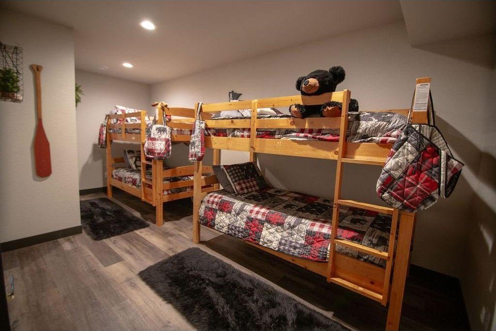 Alexandria, Minnesota, 56308, United States, 4 Bedrooms Bedrooms, ,4 BathroomsBathrooms,Residential,For Sale,2039906