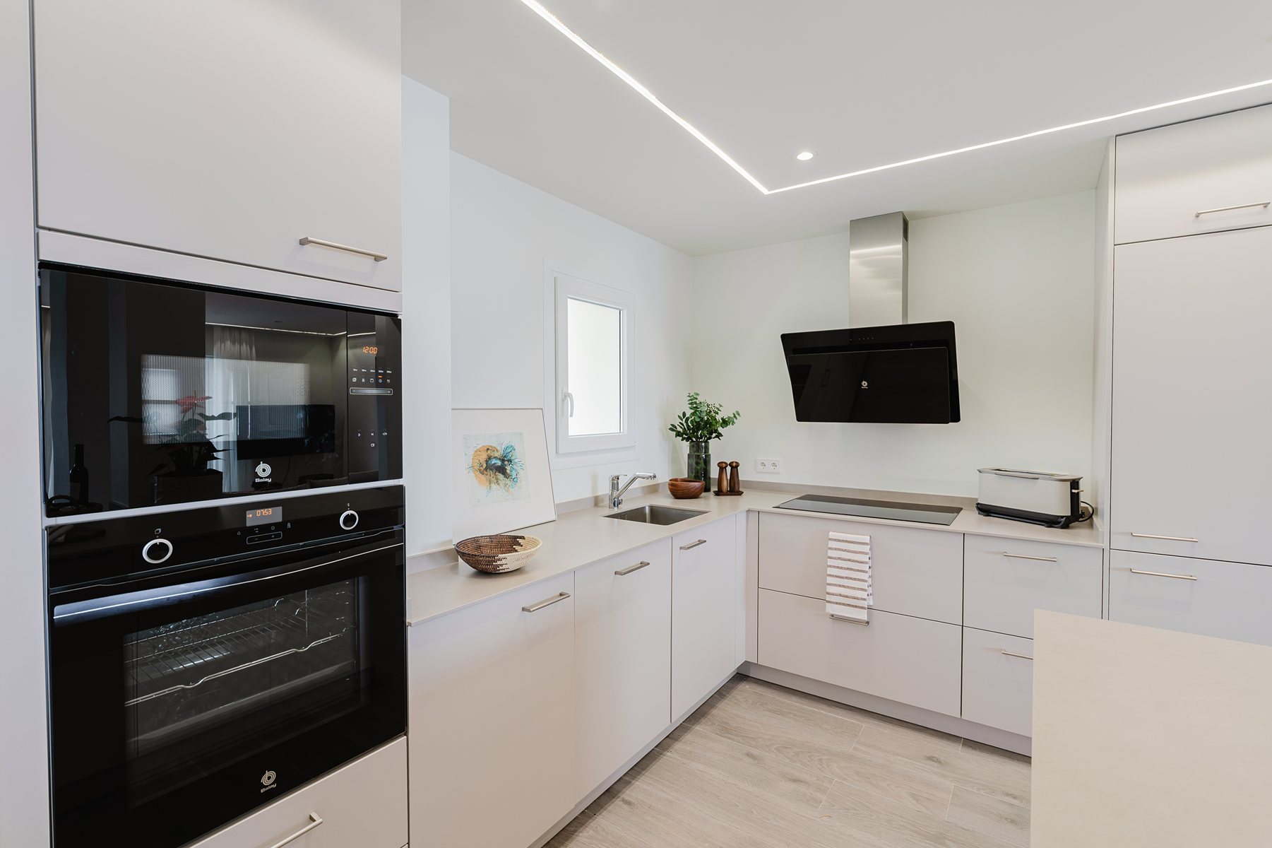  Renovated flat with sea views in Cala Major, Palma - 物件實景