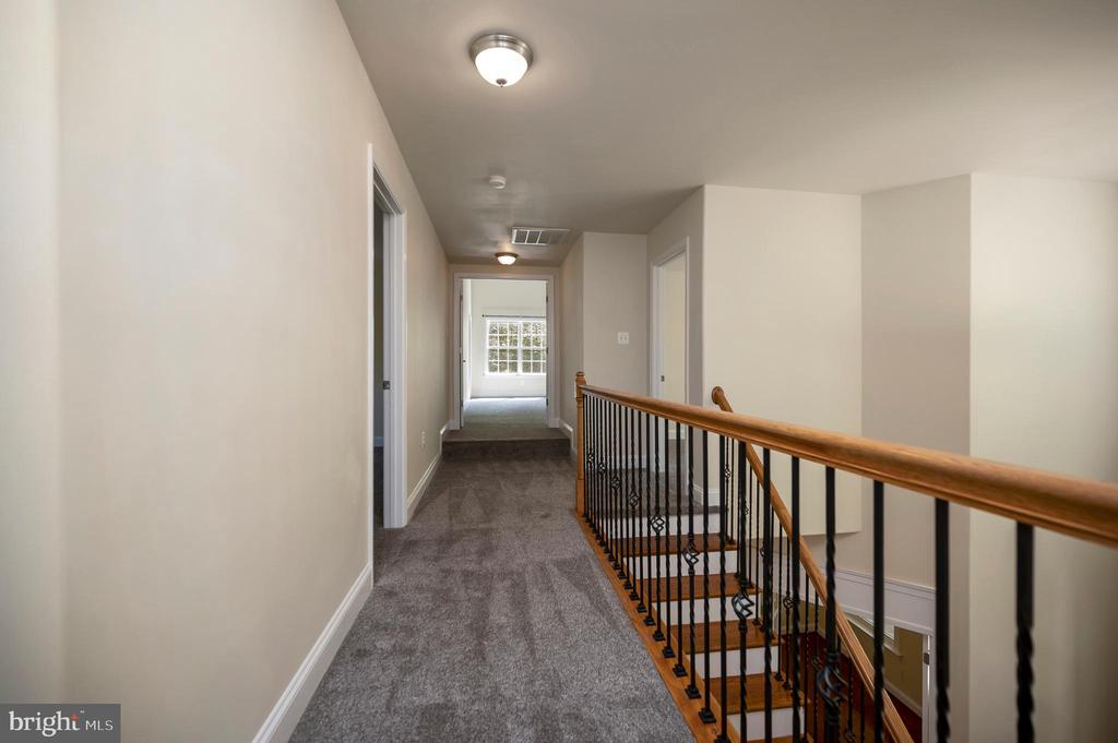 Stafford, Virginia, 22554, United States, 5 Bedrooms Bedrooms, ,5 BathroomsBathrooms,Residential,For Sale,2047982