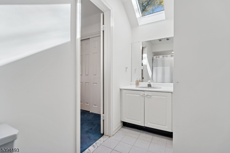 West Orange Twp., New Jersey, 07052, United States, 3 Bedrooms Bedrooms, ,3 BathroomsBathrooms,Residential,For Sale,1987656