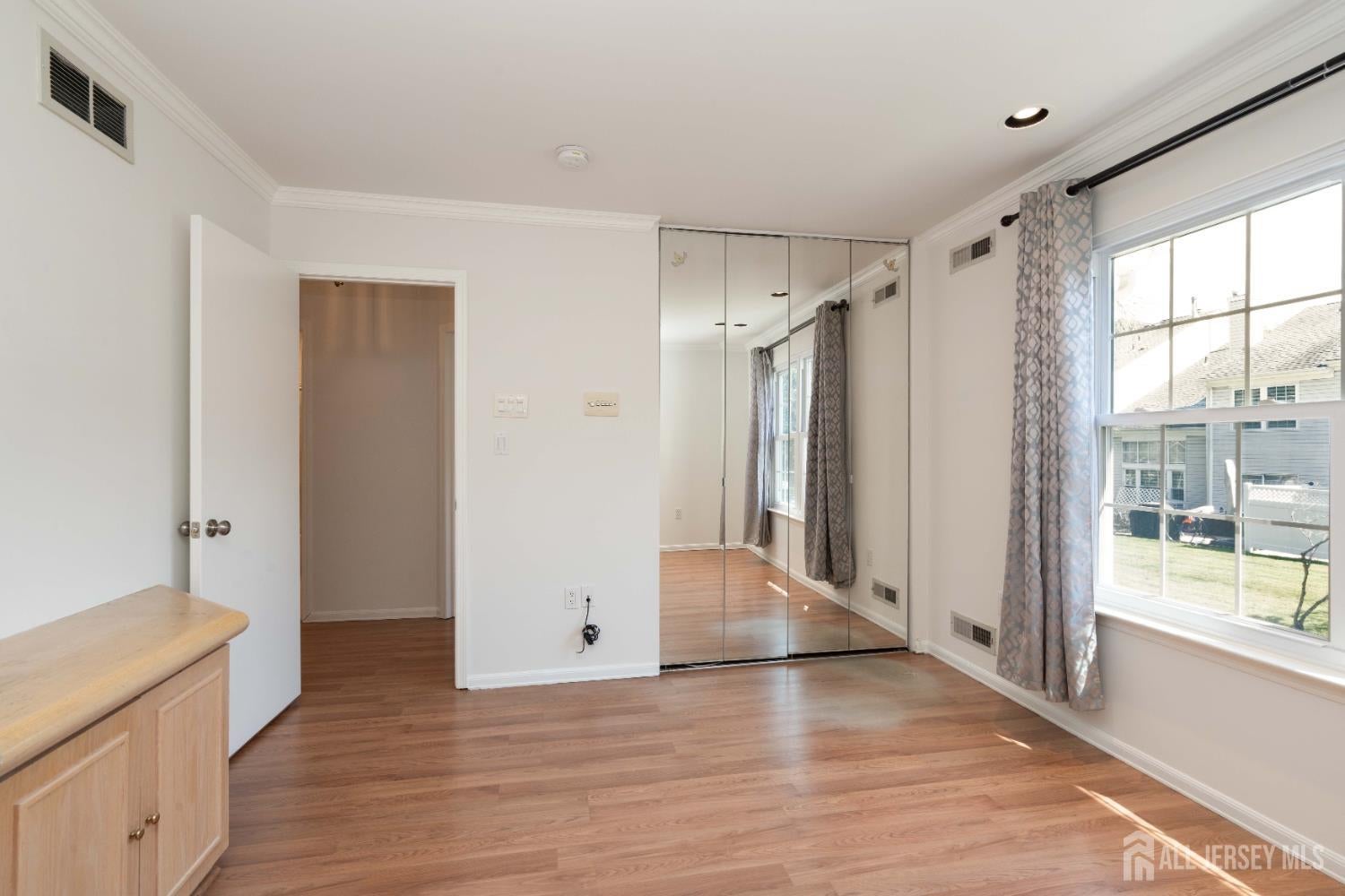 Sayreville, New Jersey, 08872, United States, 3 Bedrooms Bedrooms, ,3 BathroomsBathrooms,Residential,For Sale,1937577