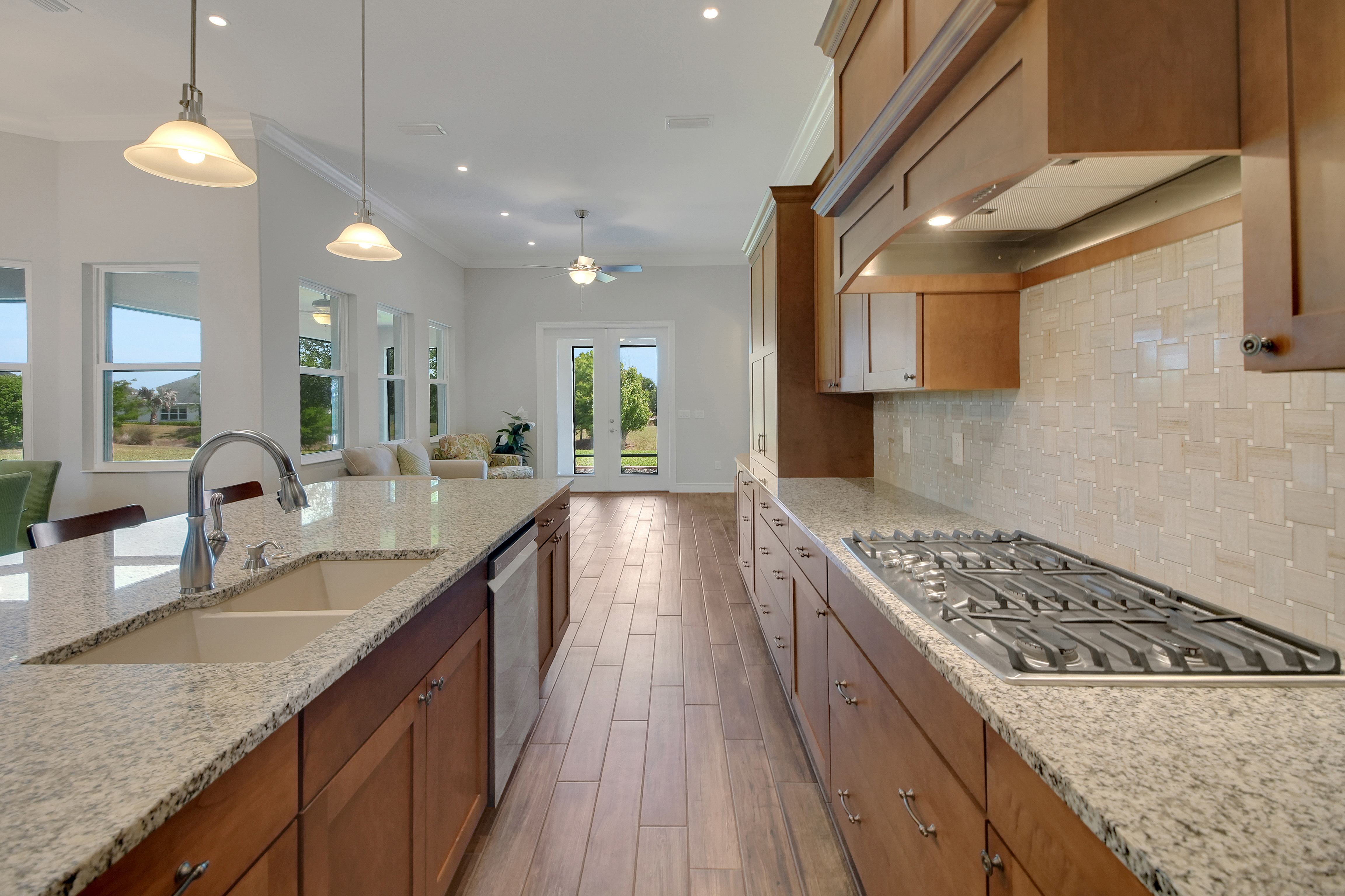 Lady Lake, Florida, 32159, United States, 4 Bedrooms Bedrooms, ,3 BathroomsBathrooms,Residential,For Sale,2001530