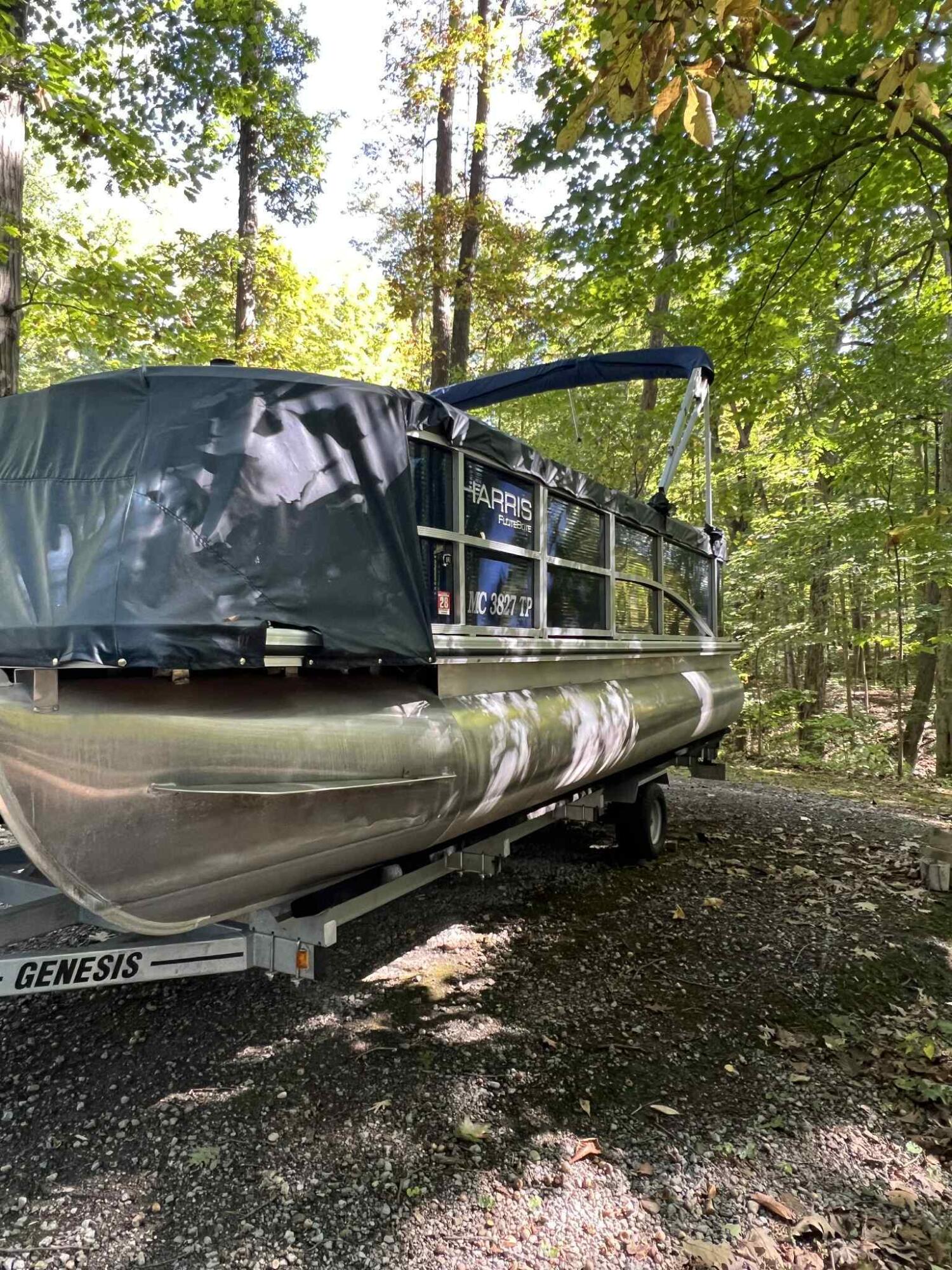 Hillsdale, Michigan, 49242, United States, 5 Bedrooms Bedrooms, ,3 BathroomsBathrooms,Residential,For Sale,1980121