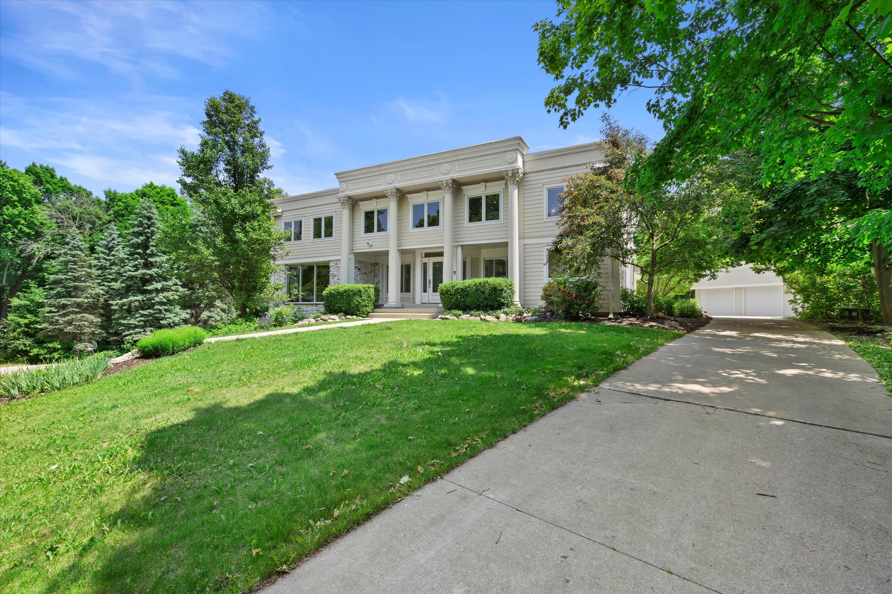 Lisbon, Wisconsin, 53089, United States, 4 Bedrooms Bedrooms, ,5 BathroomsBathrooms,Residential,For Sale,1868566