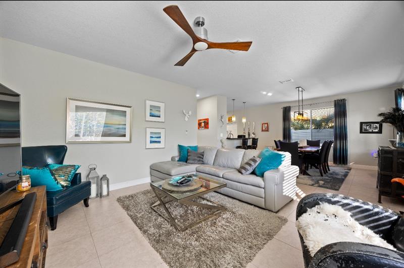 Oakland Park, Florida, 33334, United States, 3 Bedrooms Bedrooms, ,2 BathroomsBathrooms,Residential,For Sale,1992878