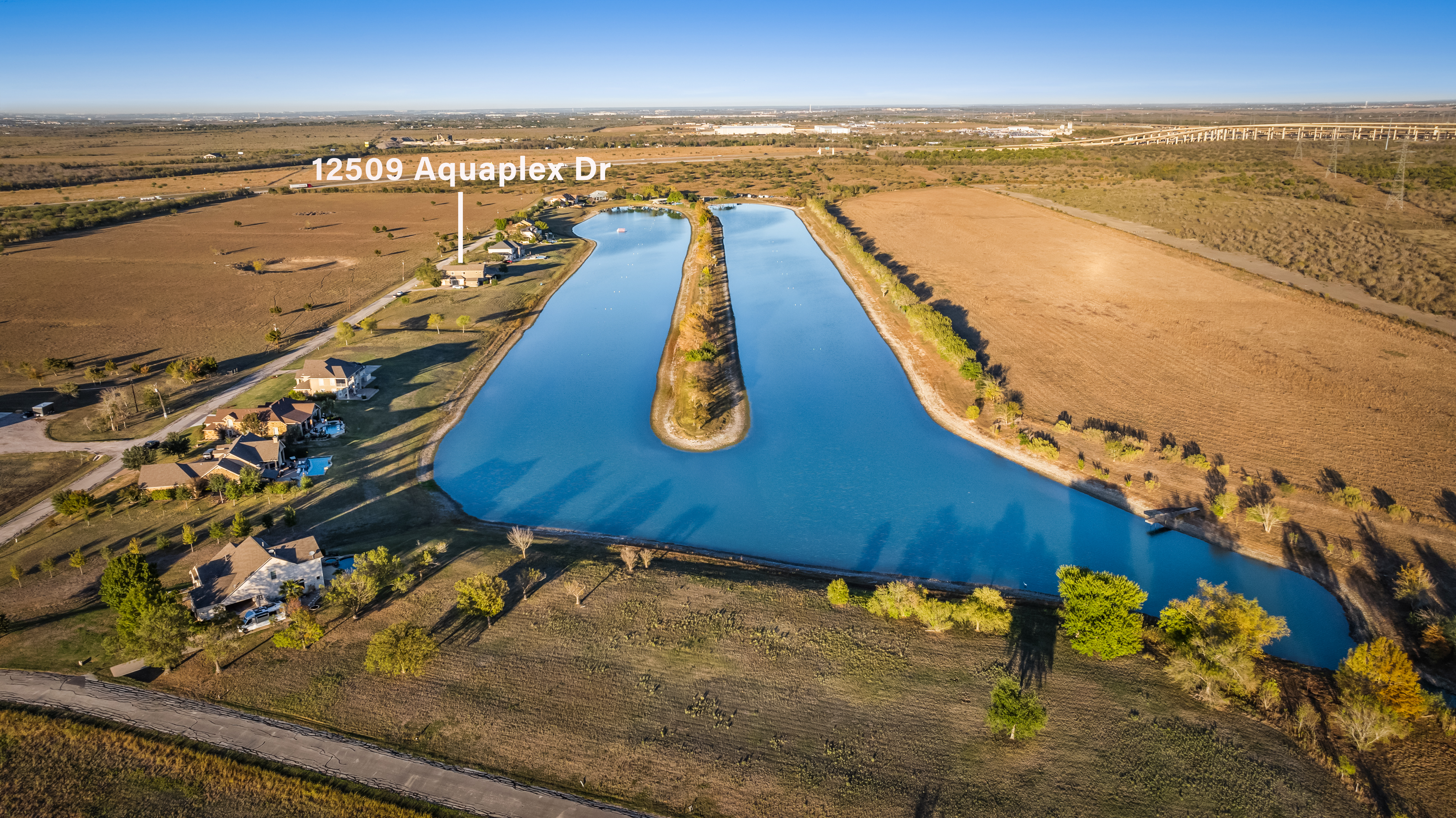  12509 Aquaplex Drive, Buda, TX 78610 - 物件實景