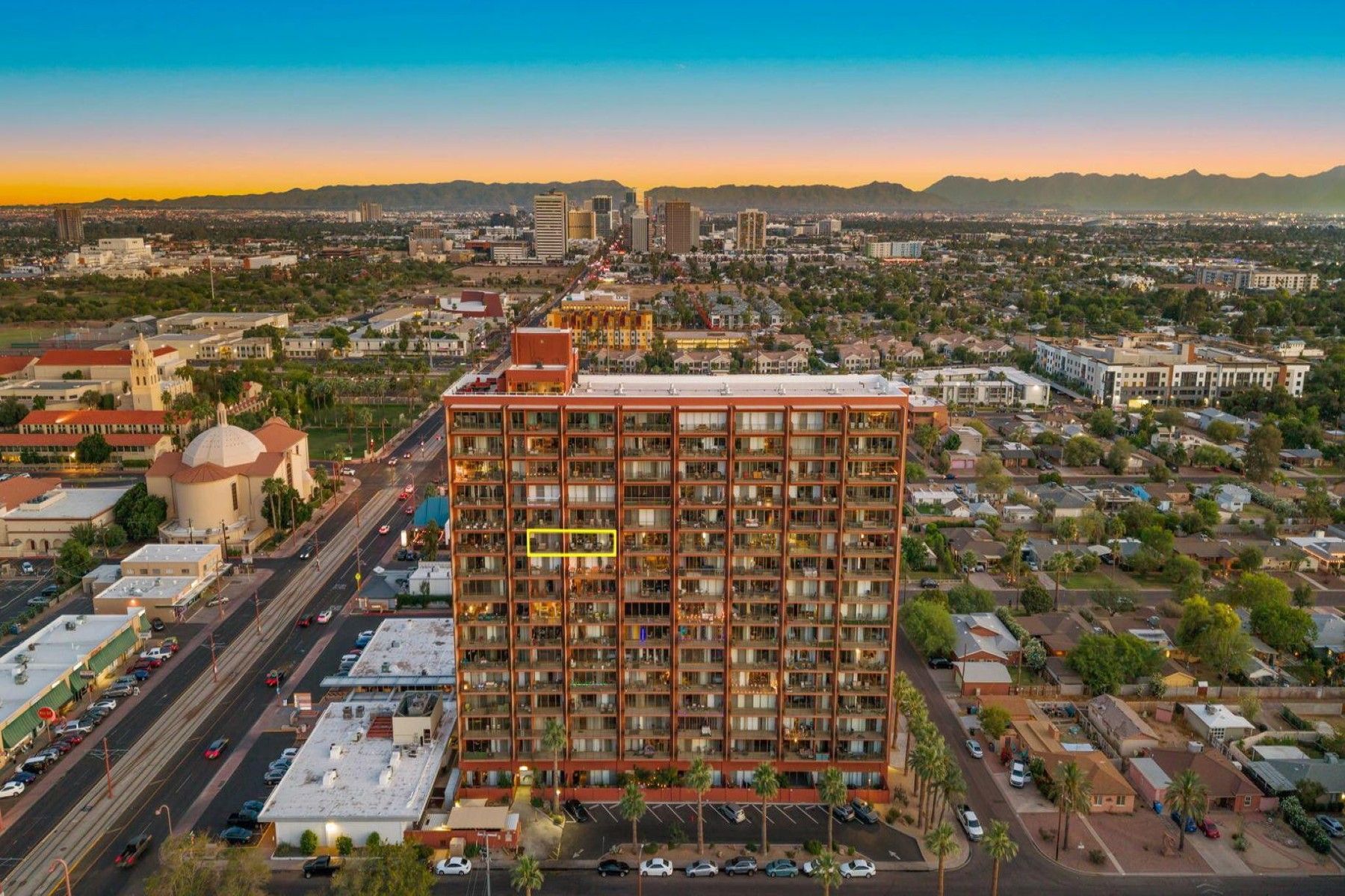  4750 N Central Avenue  Phoenix, AZ - 物件實景