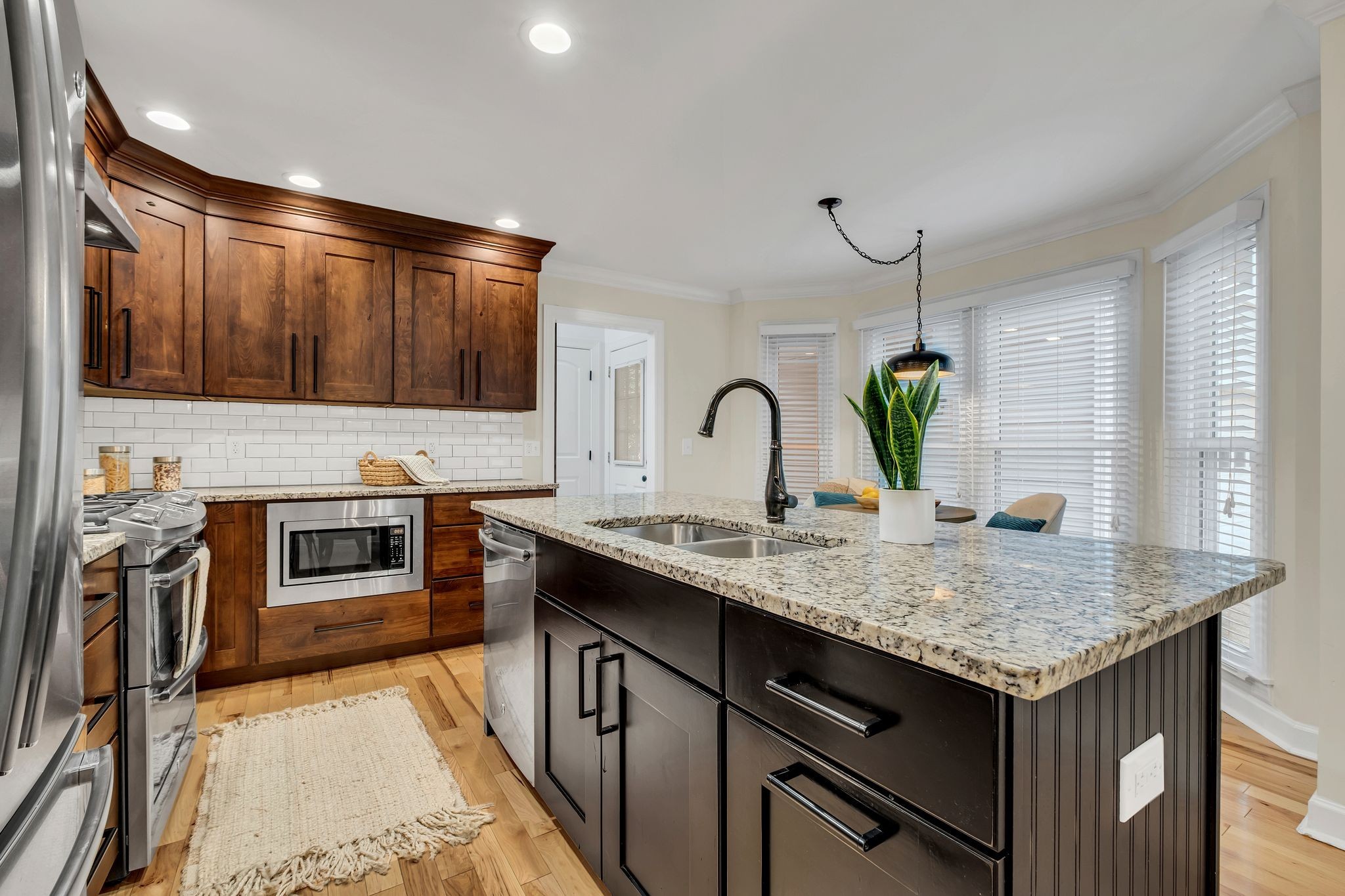 221 Adams Ct, Franklin, TN, 37064 - 物件實景