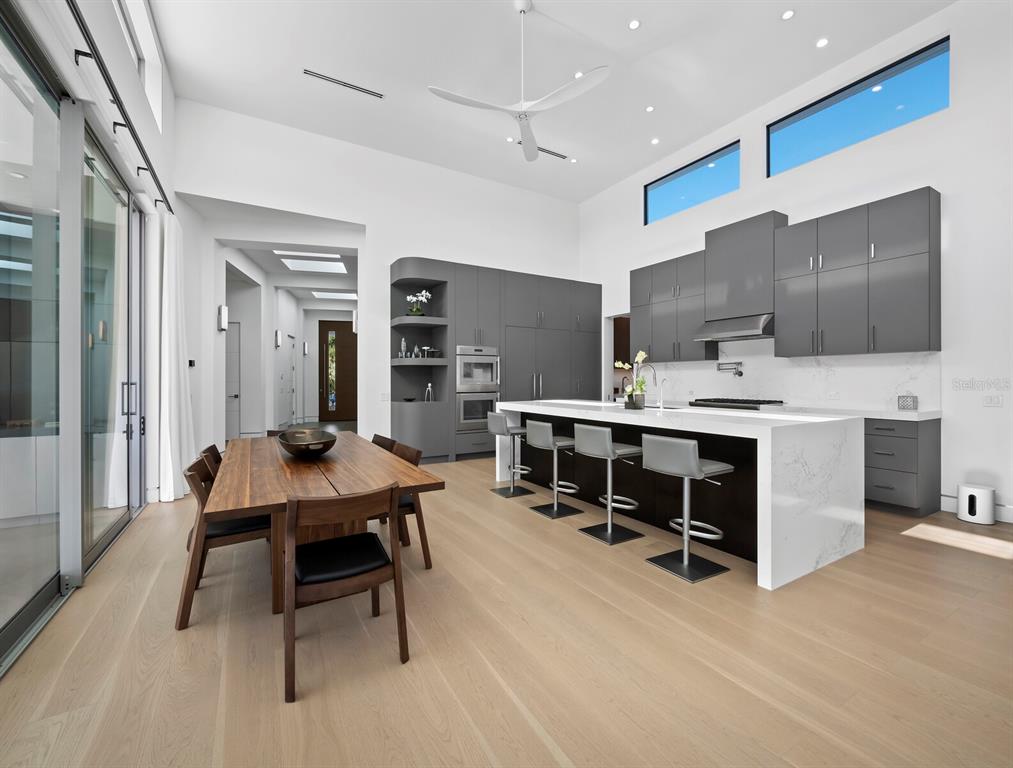 Sarasota, Florida, 34236, United States, 3 Bedrooms Bedrooms, ,5 BathroomsBathrooms,Residential,For Sale,2003430