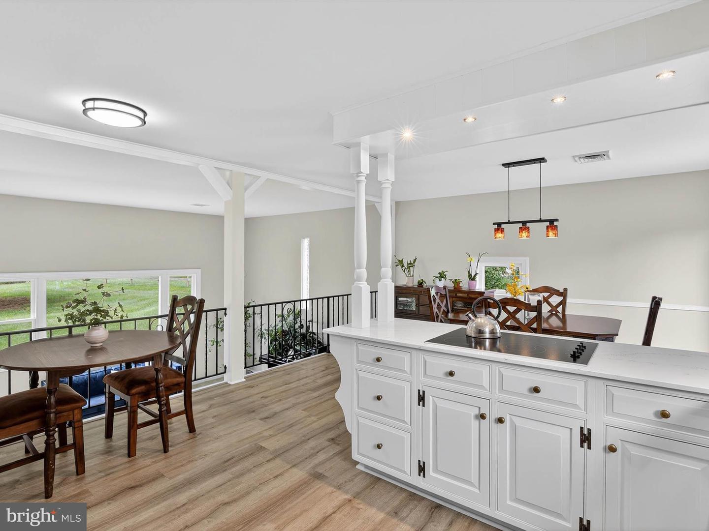 Lancaster, Pennsylvania, 17601, United States, 4 Bedrooms Bedrooms, ,3 BathroomsBathrooms,Residential,For Sale,2003108