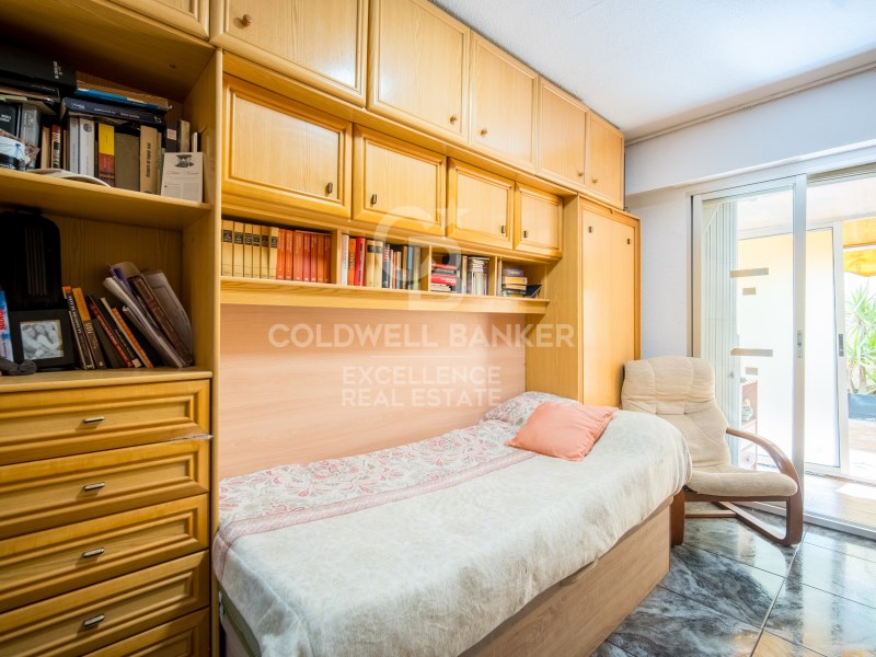 Valencia, Comunidad Valenciana, ES, 4 Bedrooms Bedrooms, ,2 BathroomsBathrooms,Residential,For Sale,1821099