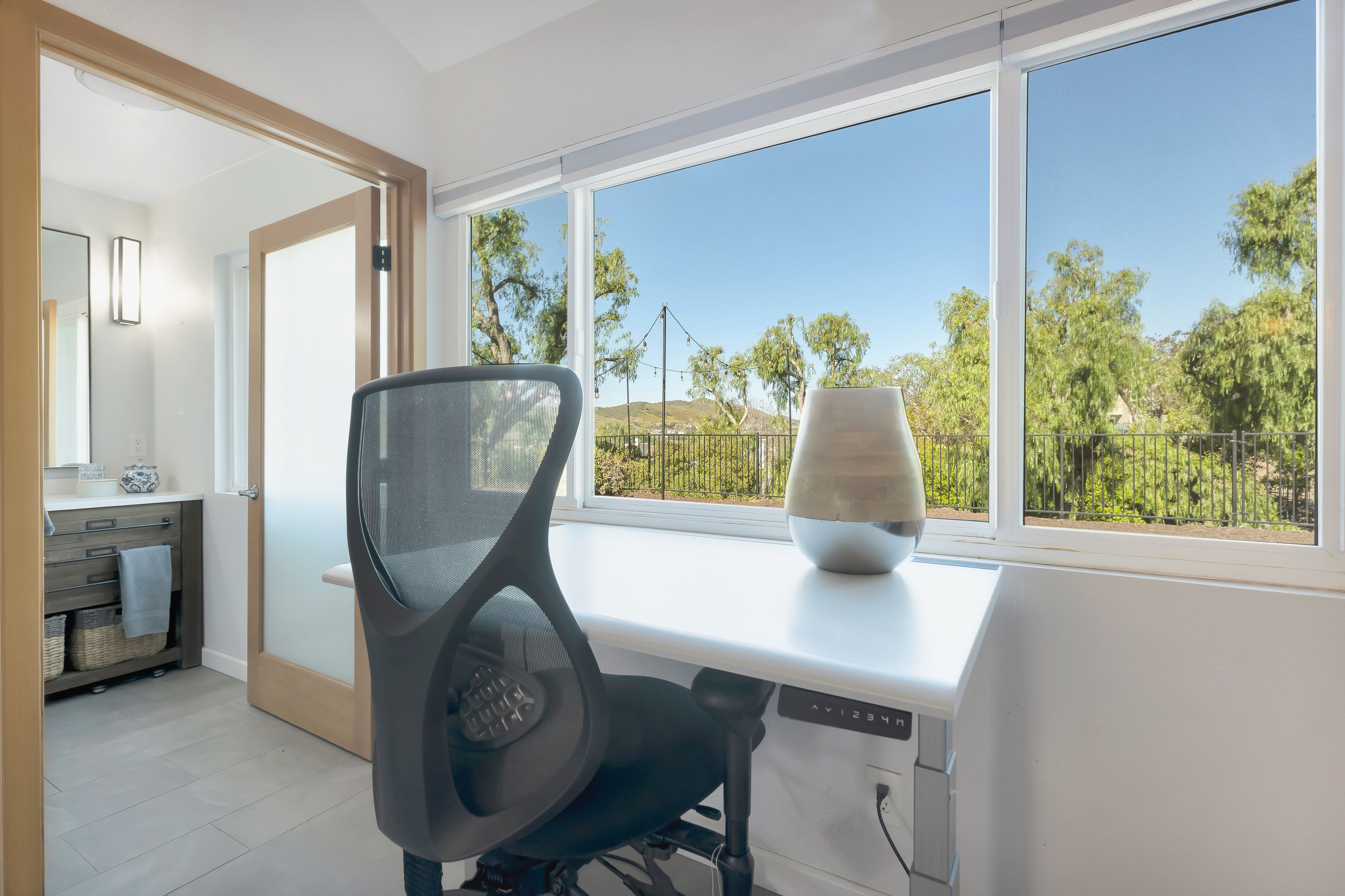  351 S. Greenway Avenue, Newbury Park - 物件實景