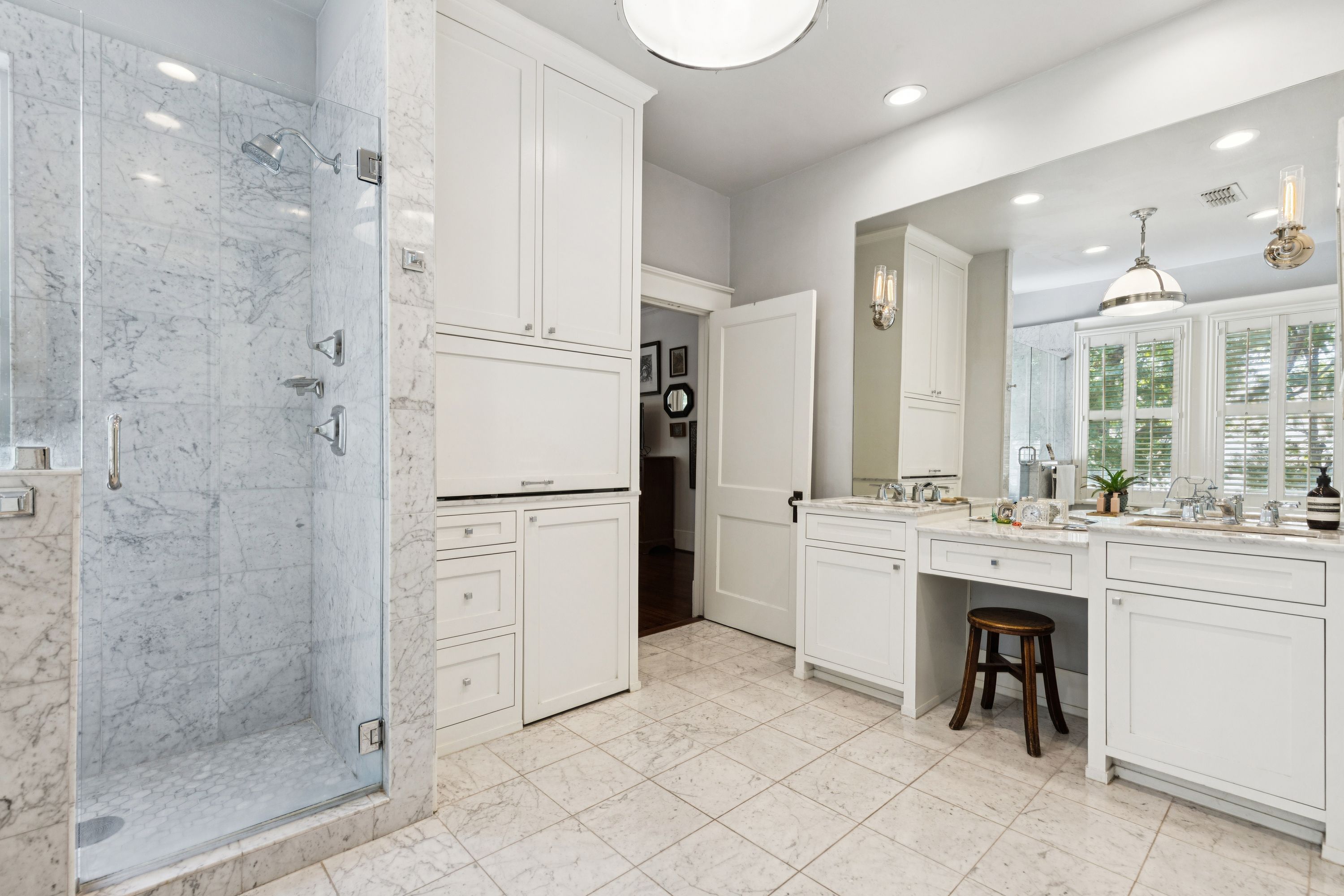  Whimsical in Winnetka Heights - 物件實景