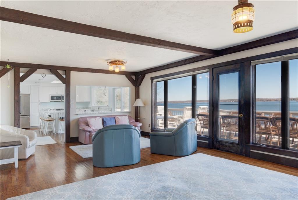 Portsmouth, Rhode Island, 02871, United States, 4 Bedrooms Bedrooms, ,5 BathroomsBathrooms,Residential,For Sale,1909701