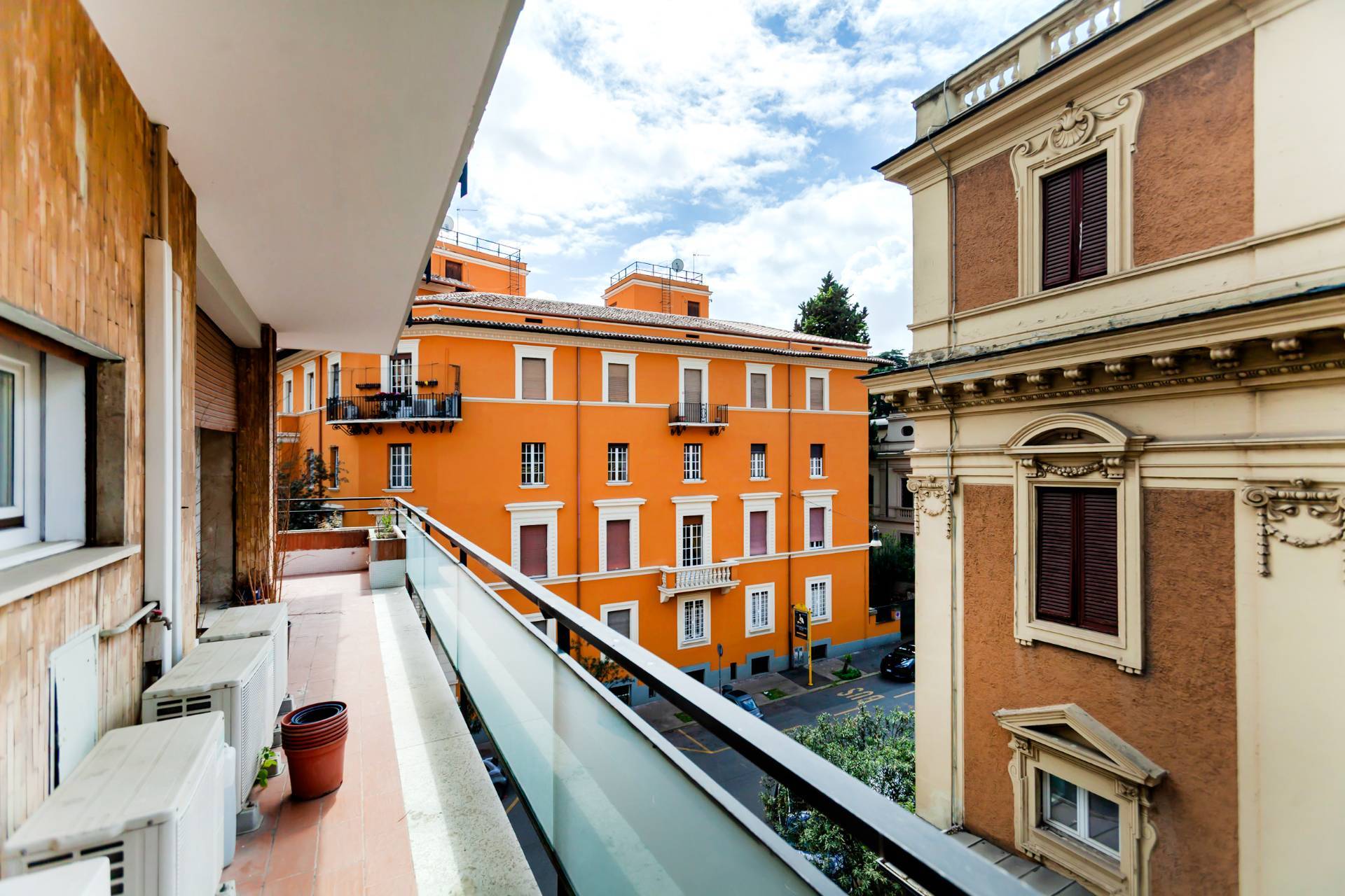 Roma, Roma, 00100, IT, 5 Bedrooms Bedrooms, ,3 BathroomsBathrooms,Residential,For Sale,1846886