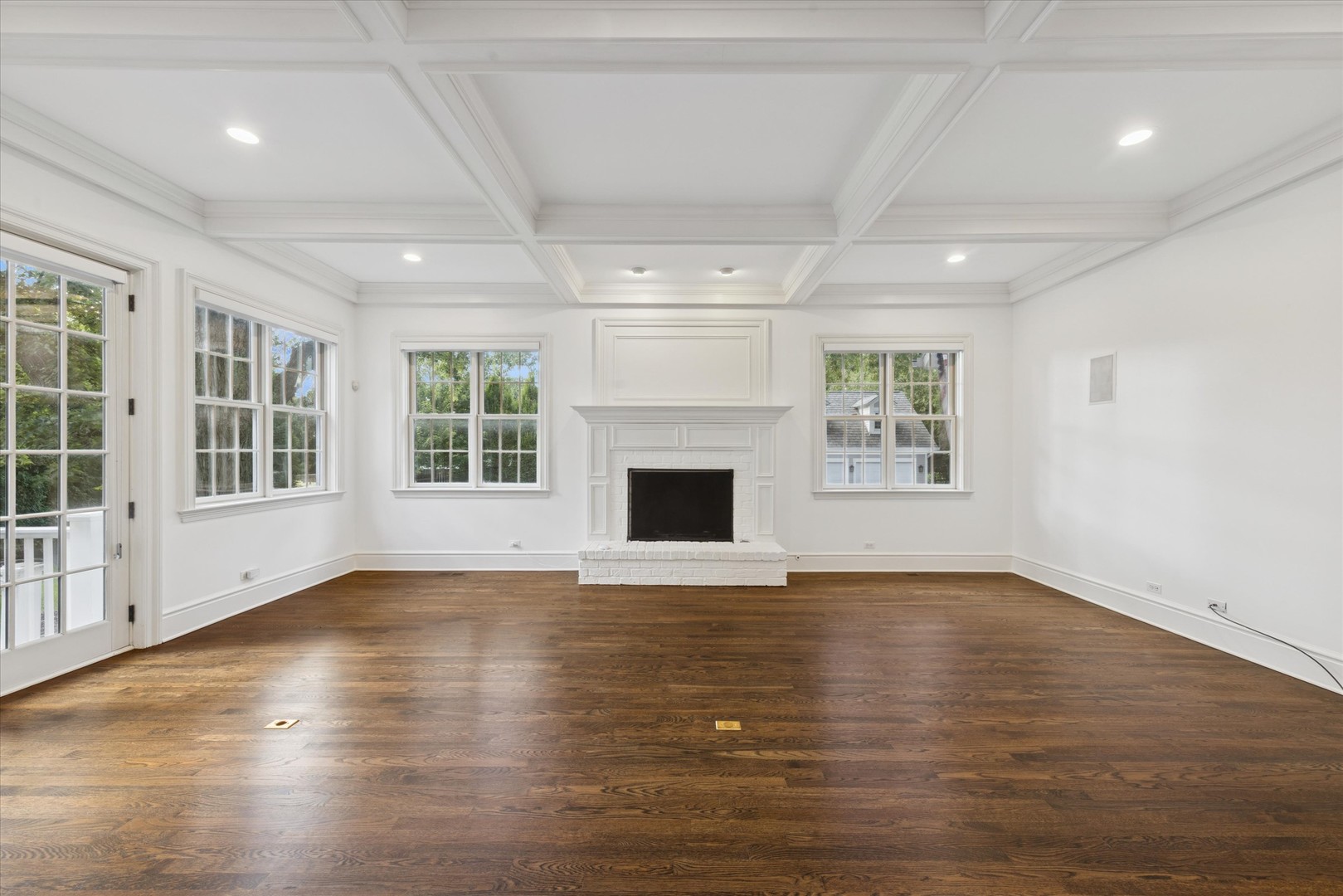 Hinsdale, Illinois, 60521, United States, 6 Bedrooms Bedrooms, ,8 BathroomsBathrooms,Residential,For Sale,1939484