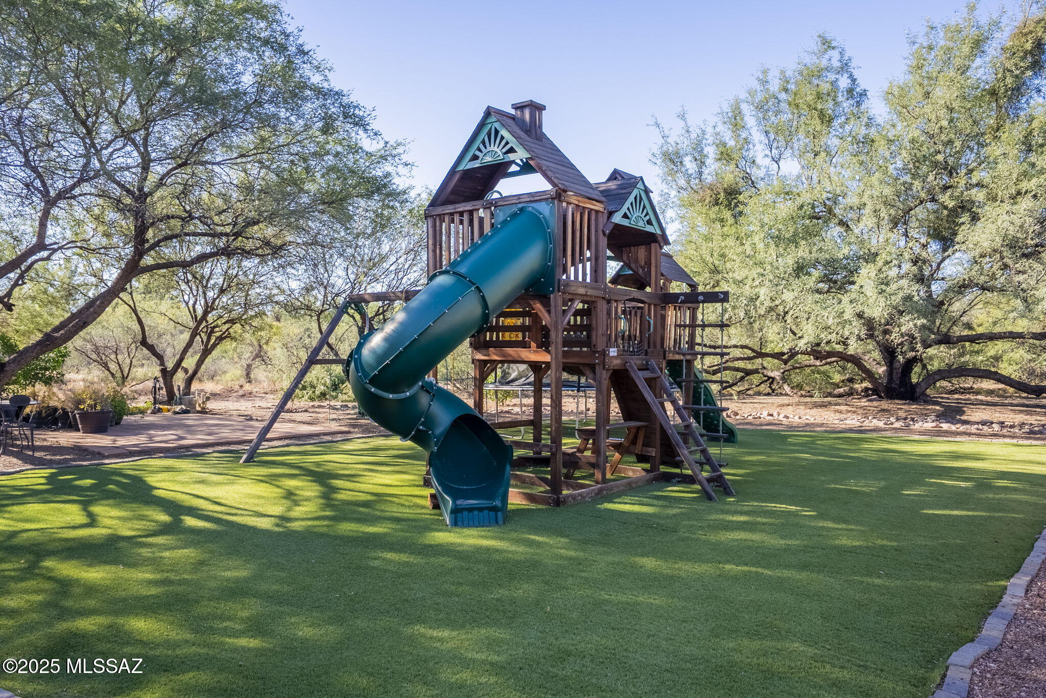 Tubac, Arizona, 85646, United States, 2 Bedrooms Bedrooms, ,3 BathroomsBathrooms,Residential,For Sale,1991588