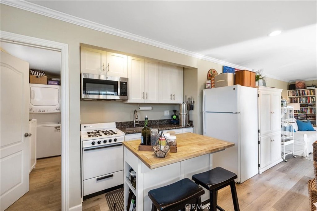 Morro Bay, California, 93442, United States, 3 Bedrooms Bedrooms, ,2 BathroomsBathrooms,Residential,For Sale,1992127