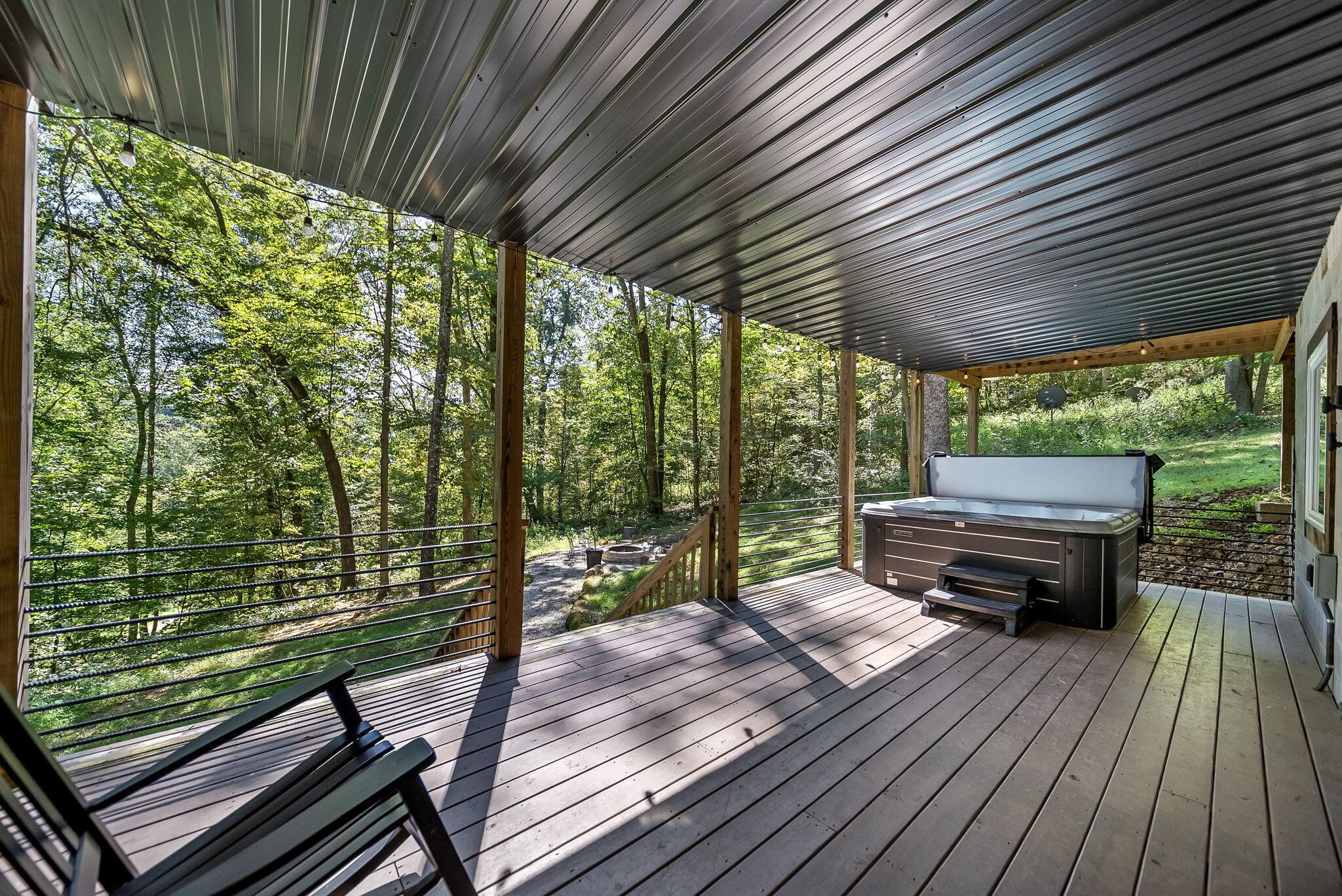Rockbridge, Ohio, 43149, United States, 4 Bedrooms Bedrooms, ,3 BathroomsBathrooms,Residential,For Sale,1947972