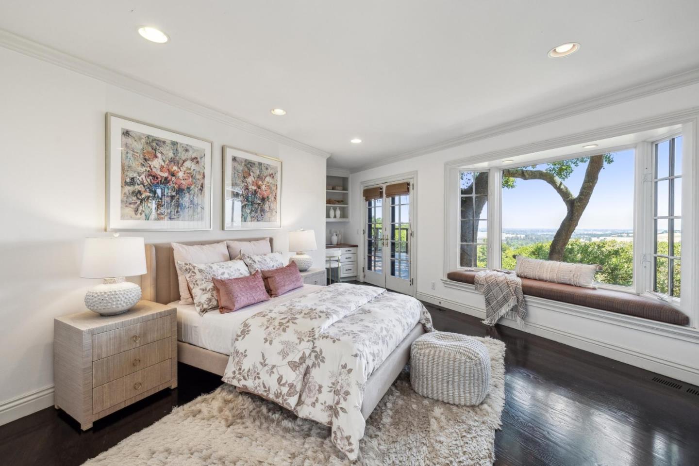 Portola Valley, California, 94028, United States, 6 Bedrooms Bedrooms, ,6 BathroomsBathrooms,Residential,For Sale,1917996