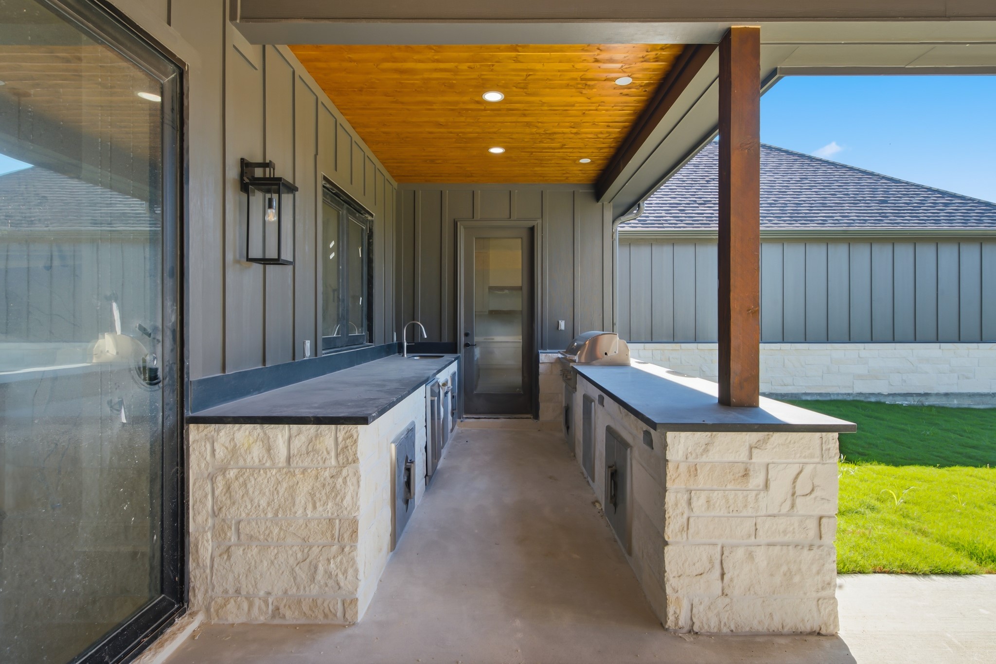  5672 Mill Water Court, Bryan, TX 77808 - 物件實景