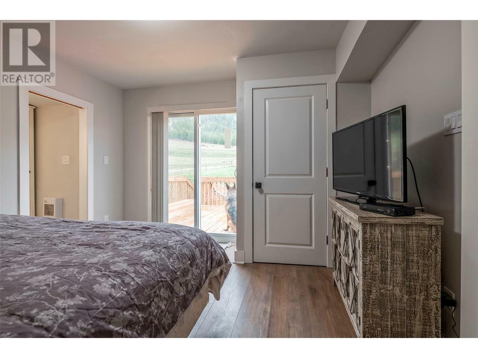 FALKLAND, British Columbia, V0E 1W0, CA, 3 Bedrooms Bedrooms, ,2 BathroomsBathrooms,Residential,For Sale,1836666