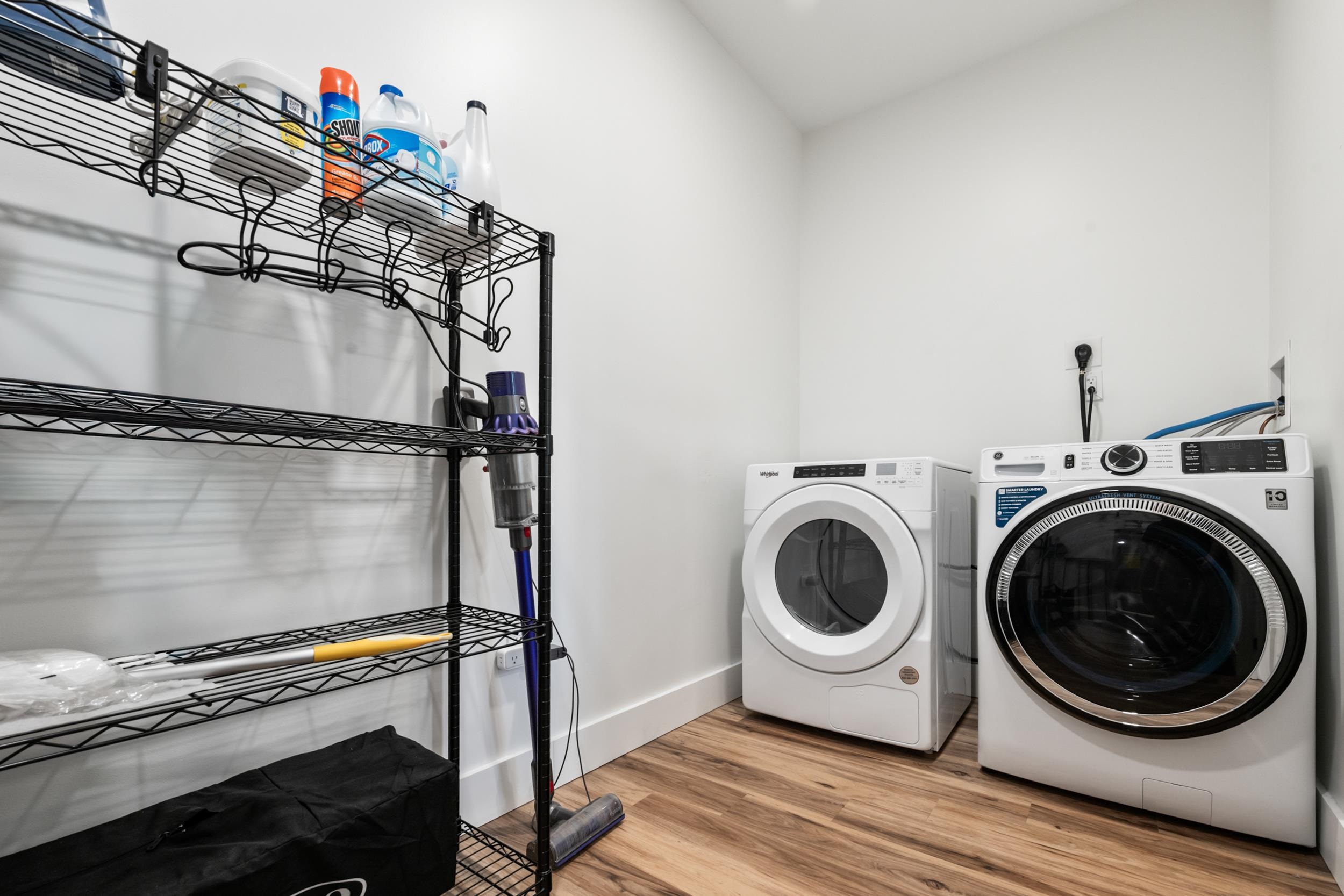 Conway, New Hampshire, 03860, United States, 3 Bedrooms Bedrooms, ,2 BathroomsBathrooms,Residential,For Sale,1991072